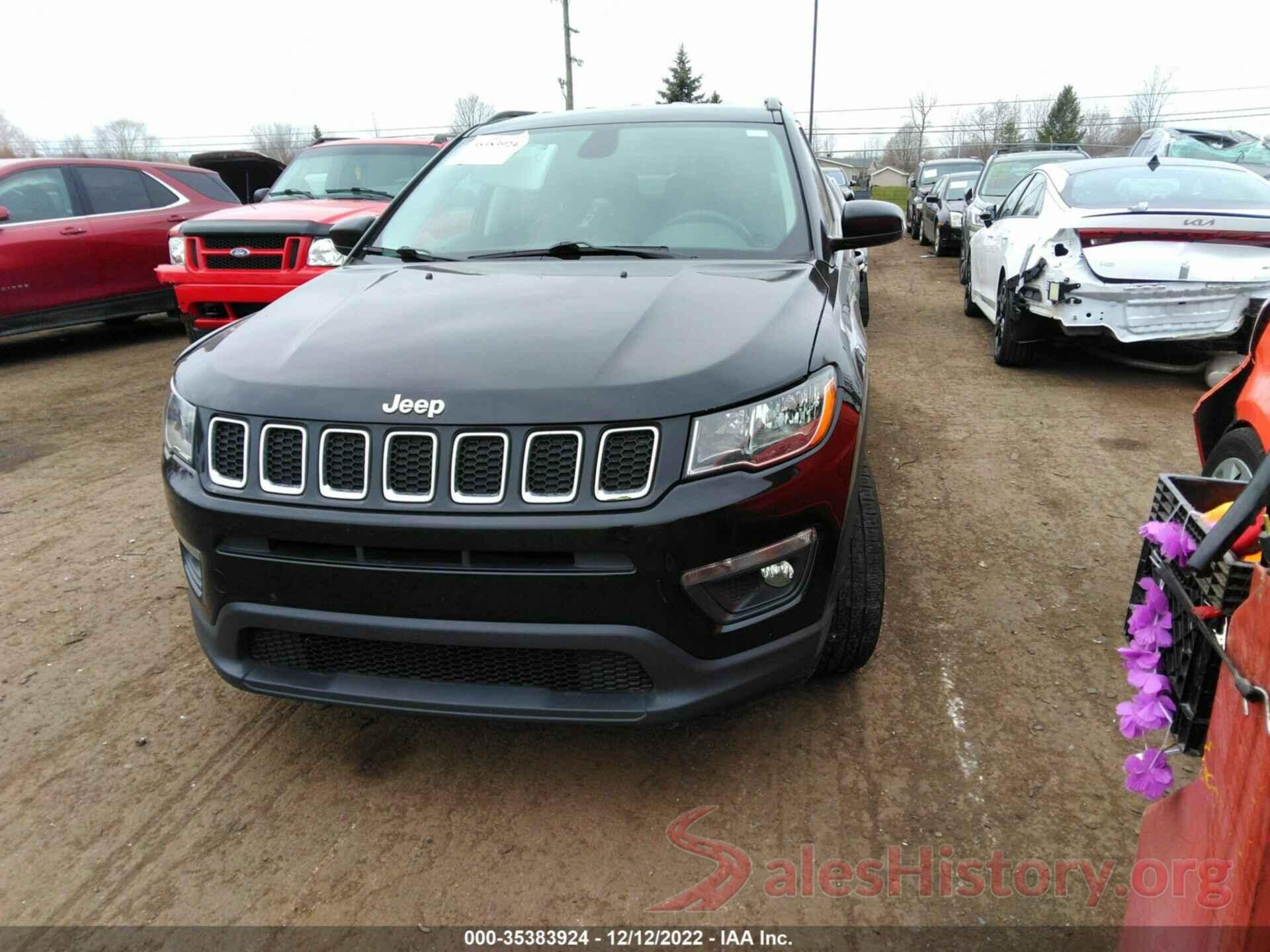 3C4NJDBB3JT350073 2018 JEEP COMPASS