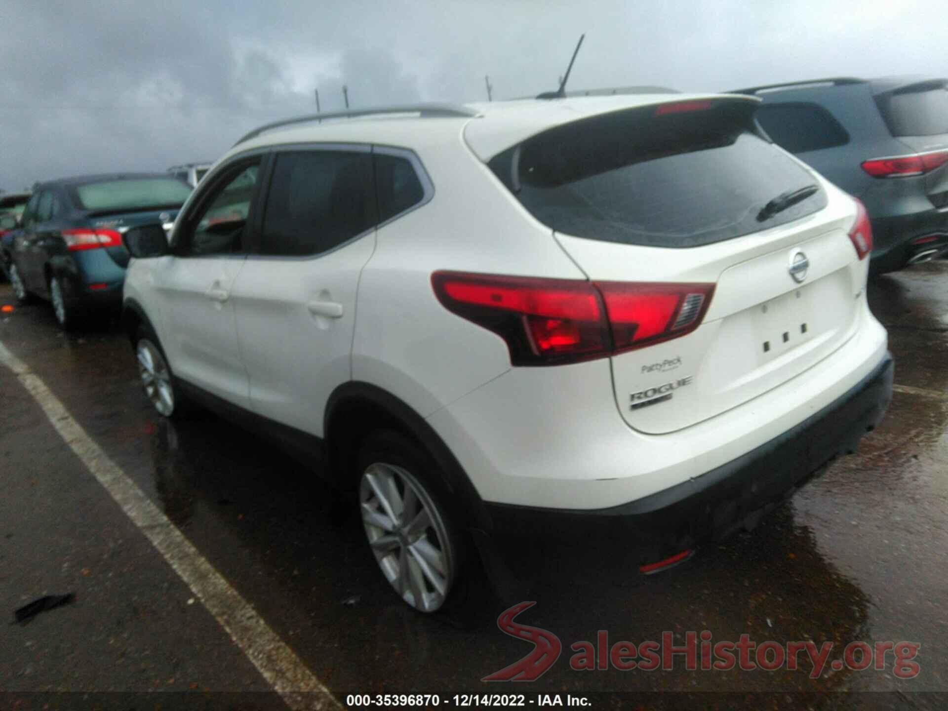 JN1BJ1CR9HW108683 2017 NISSAN ROGUE SPORT