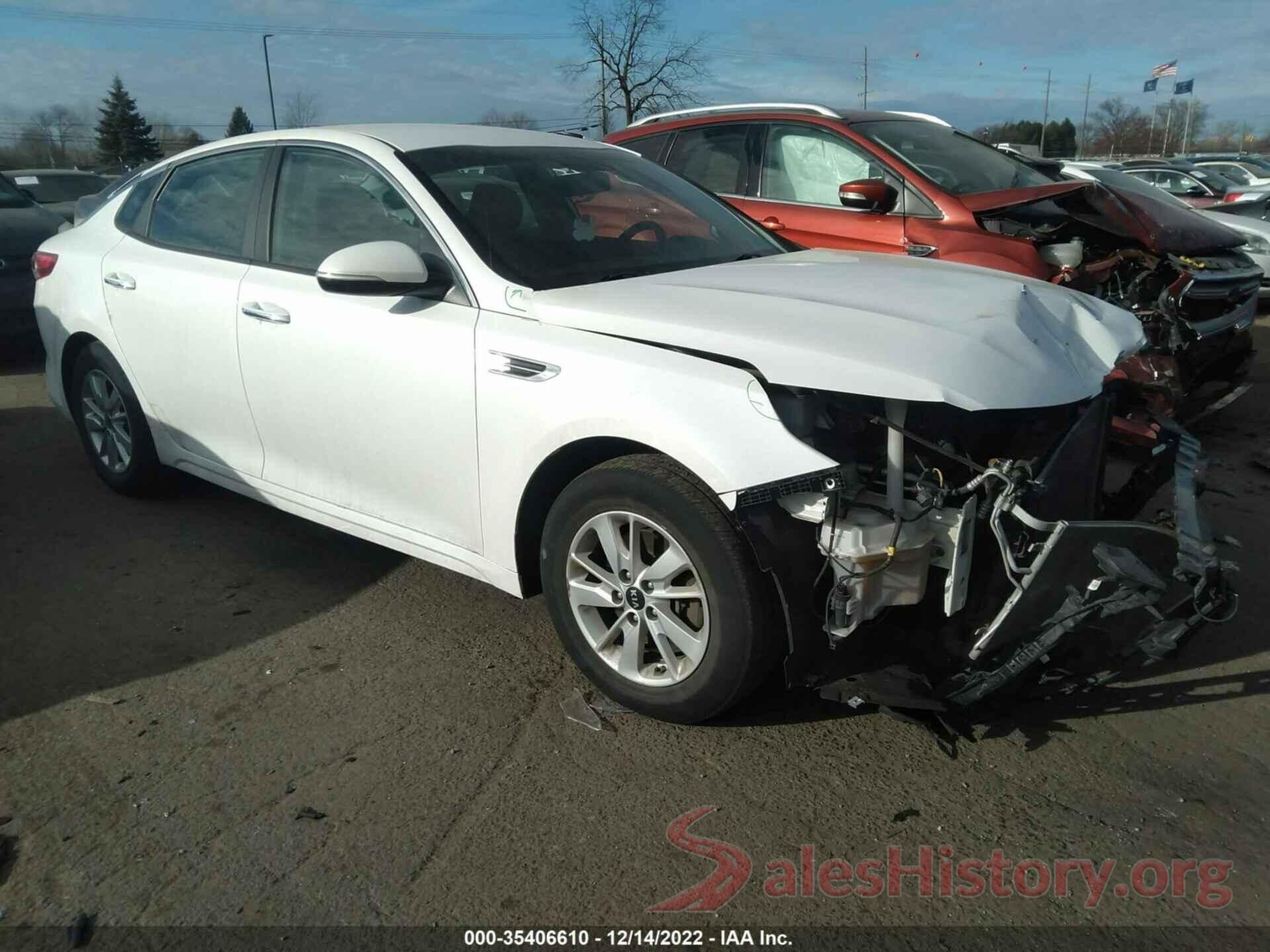 KNAGT4L33J5205879 2018 KIA OPTIMA