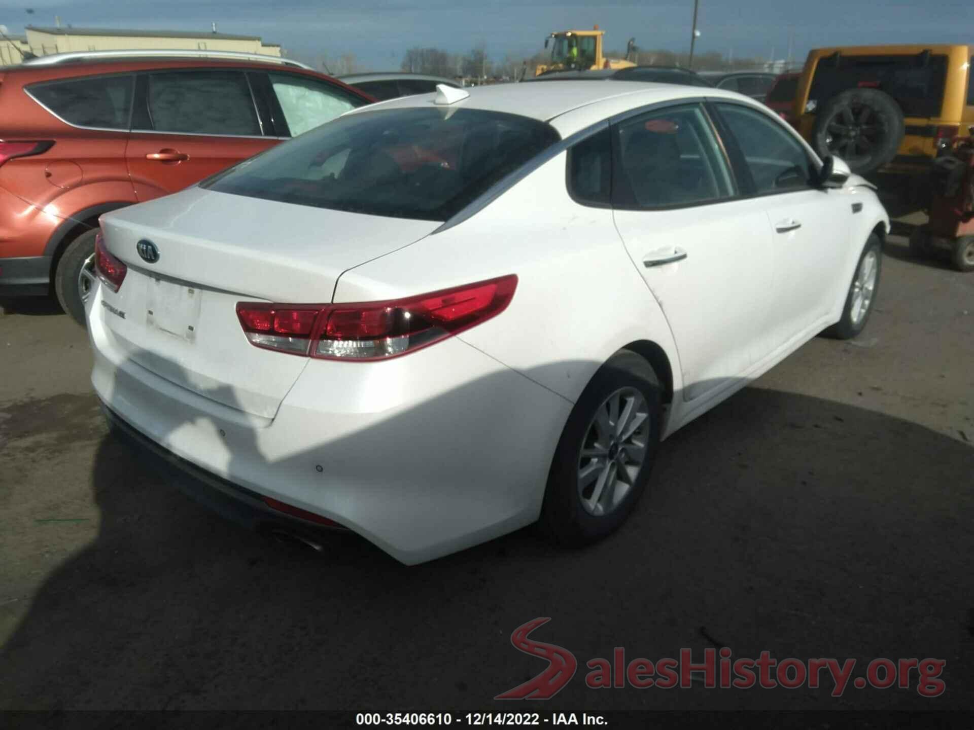 KNAGT4L33J5205879 2018 KIA OPTIMA