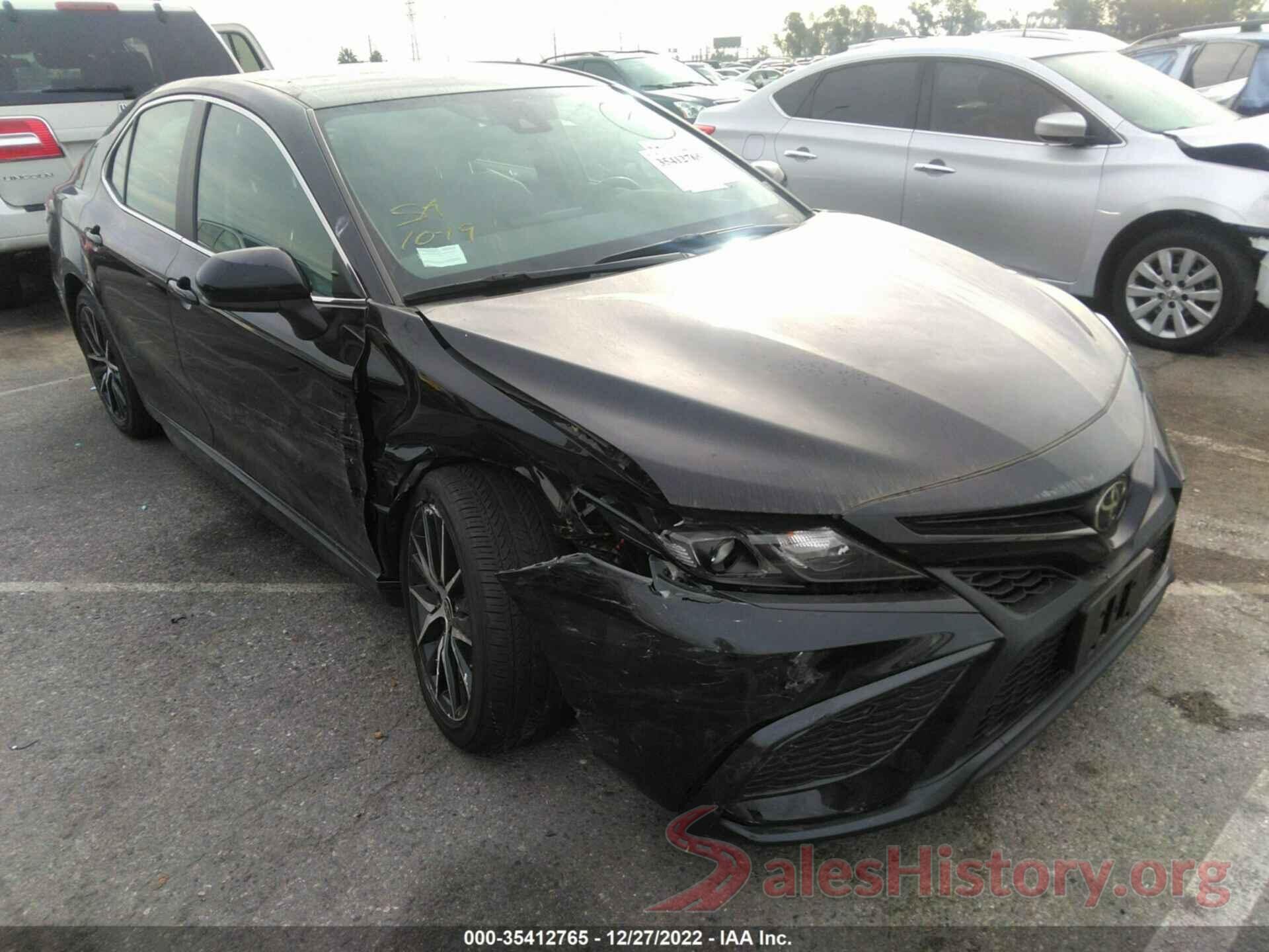 4T1G11AK0MU604563 2021 TOYOTA CAMRY