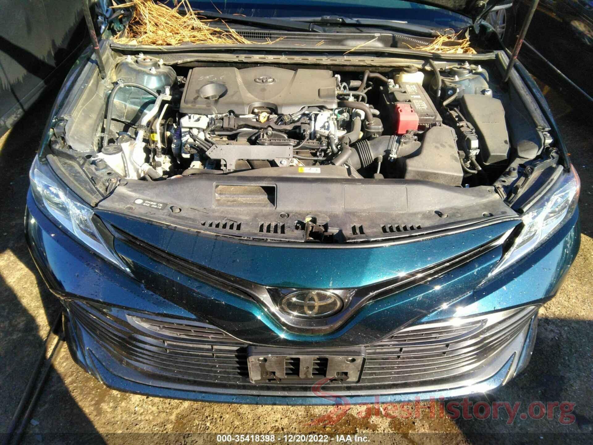 4T1B11HK9JU622393 2018 TOYOTA CAMRY