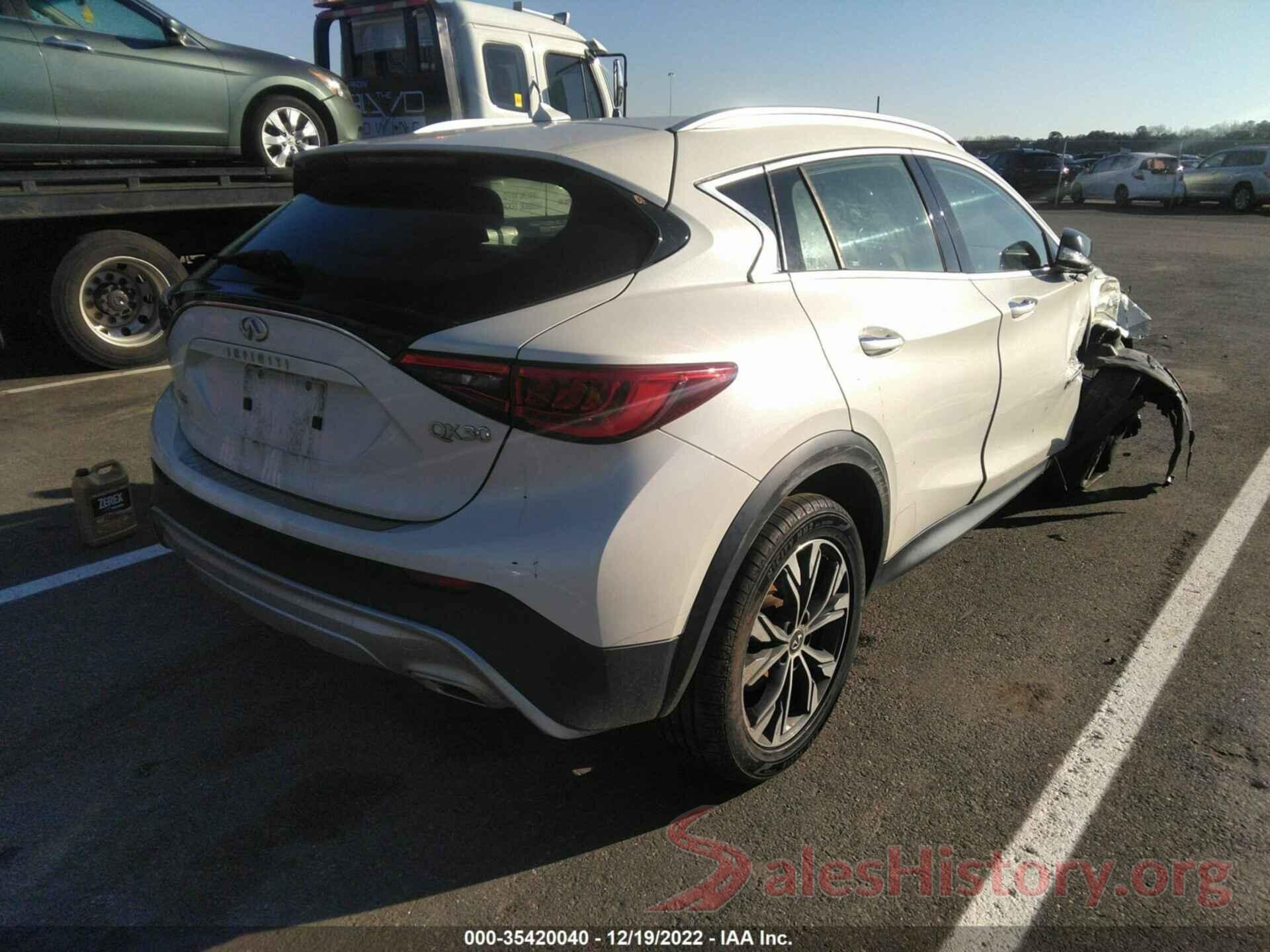 SJKCH5CR5HA022883 2017 INFINITI QX30