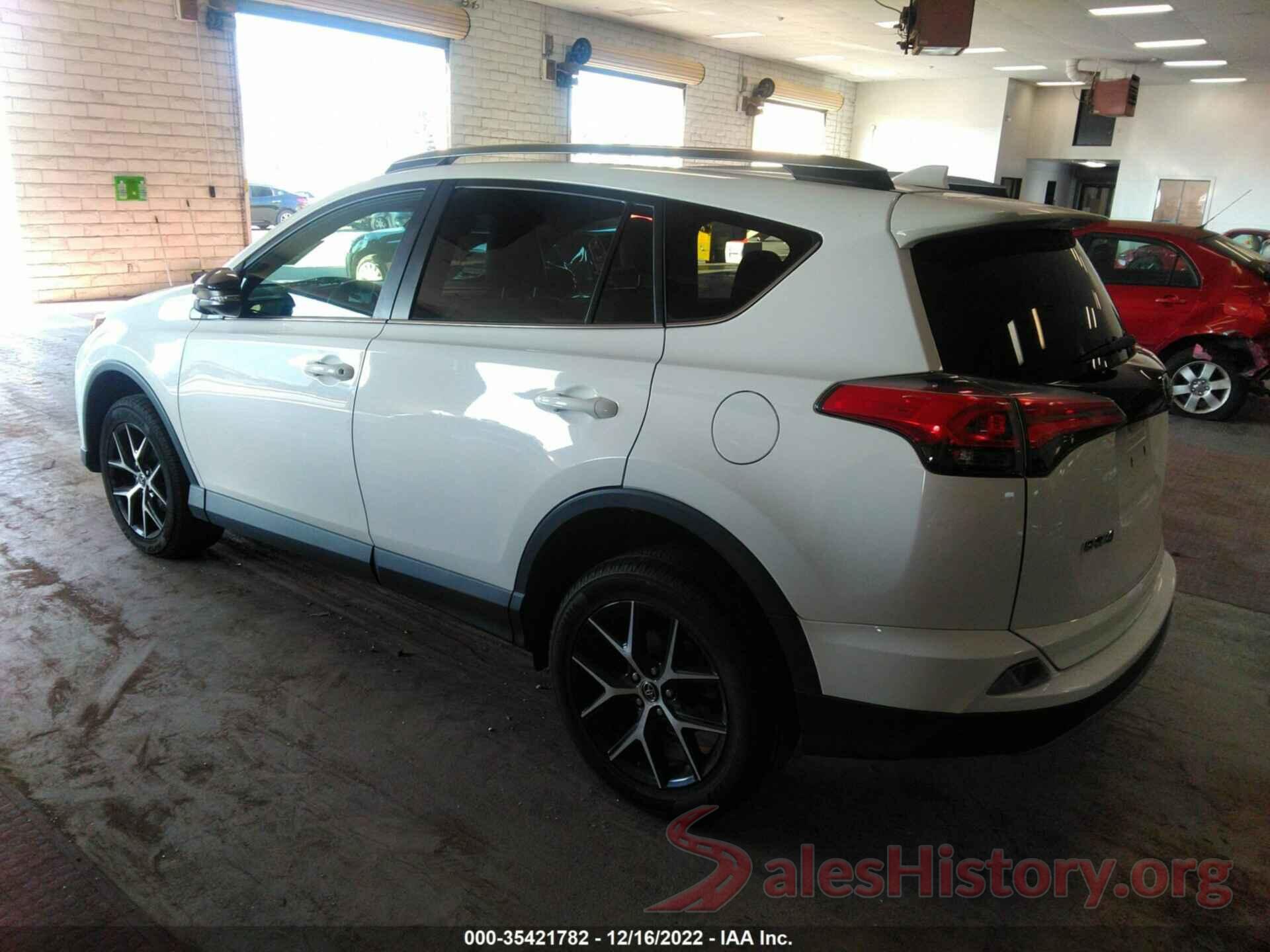 2T3JFREV4JW763468 2018 TOYOTA RAV4