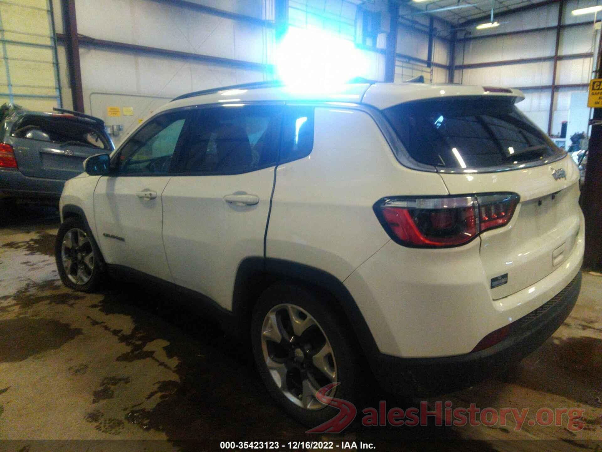 3C4NJCCB1KT660216 2019 JEEP COMPASS