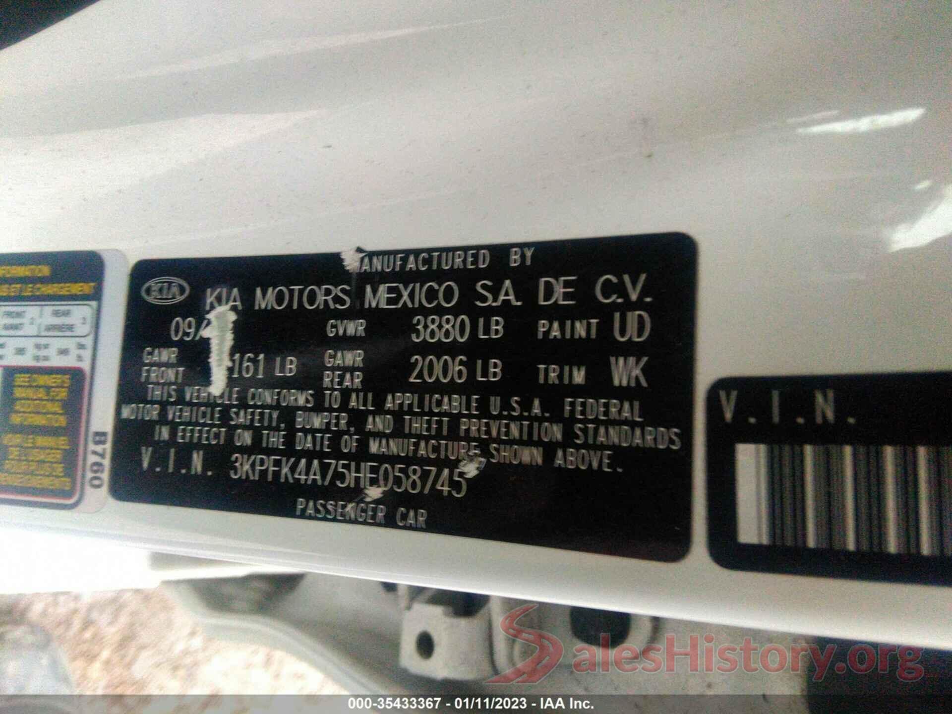 3KPFK4A75HE058745 2017 KIA FORTE