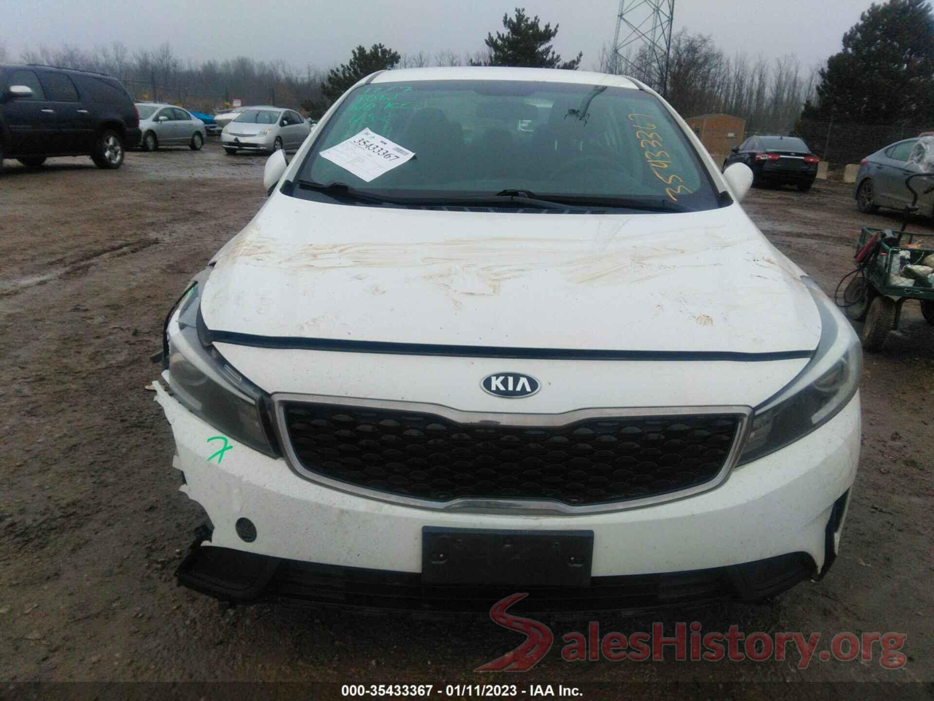 3KPFK4A75HE058745 2017 KIA FORTE