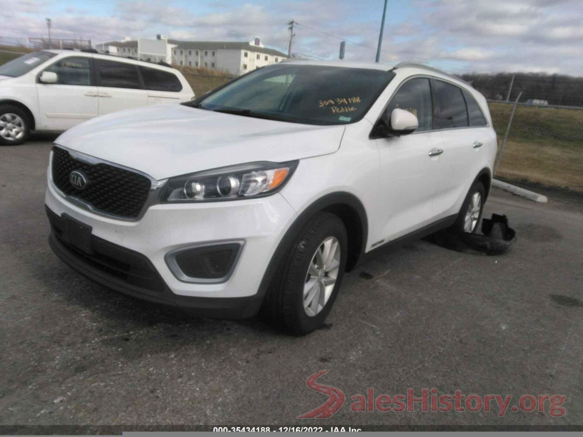 5XYPGDA56GG177457 2016 KIA SORENTO