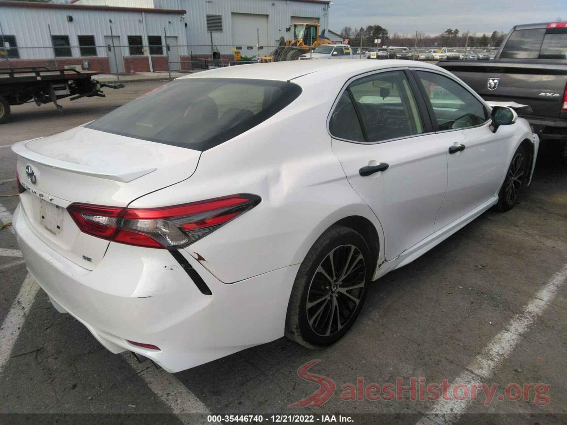 JTNB11HK8J3039173 2018 TOYOTA CAMRY