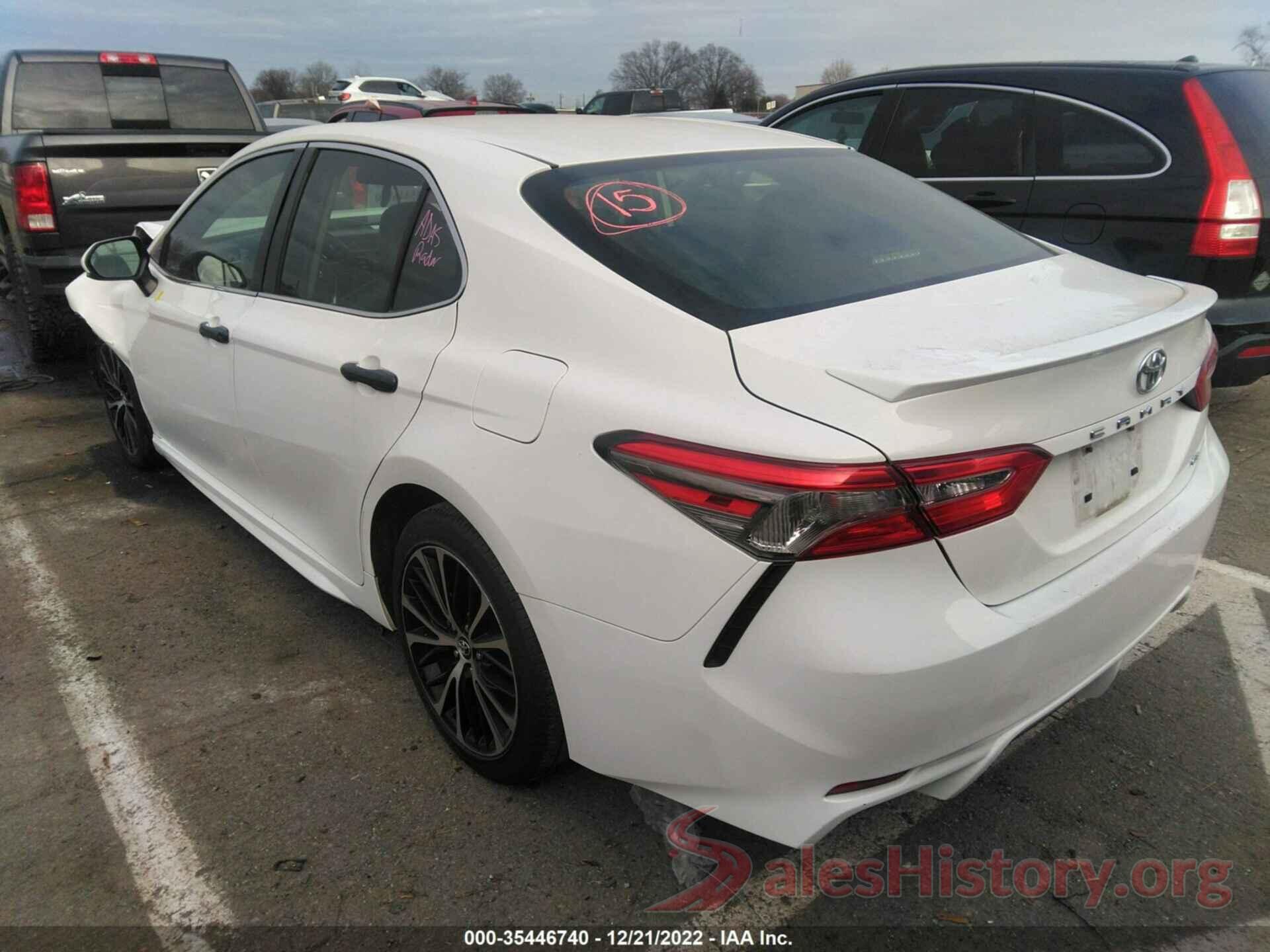 JTNB11HK8J3039173 2018 TOYOTA CAMRY