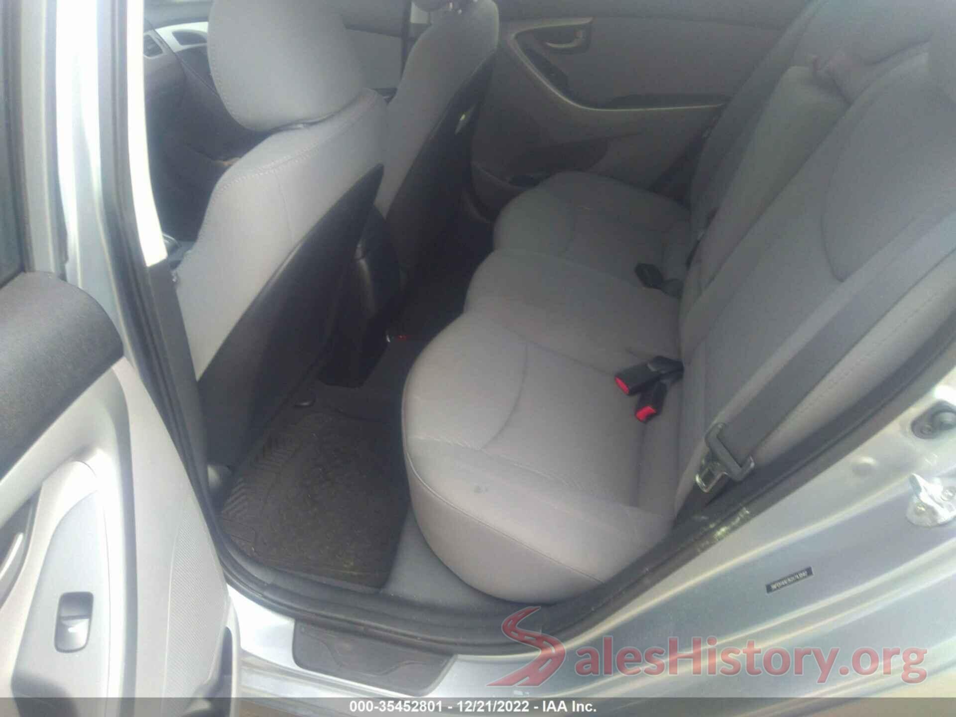 5NPDH4AE8GH743840 2016 HYUNDAI ELANTRA