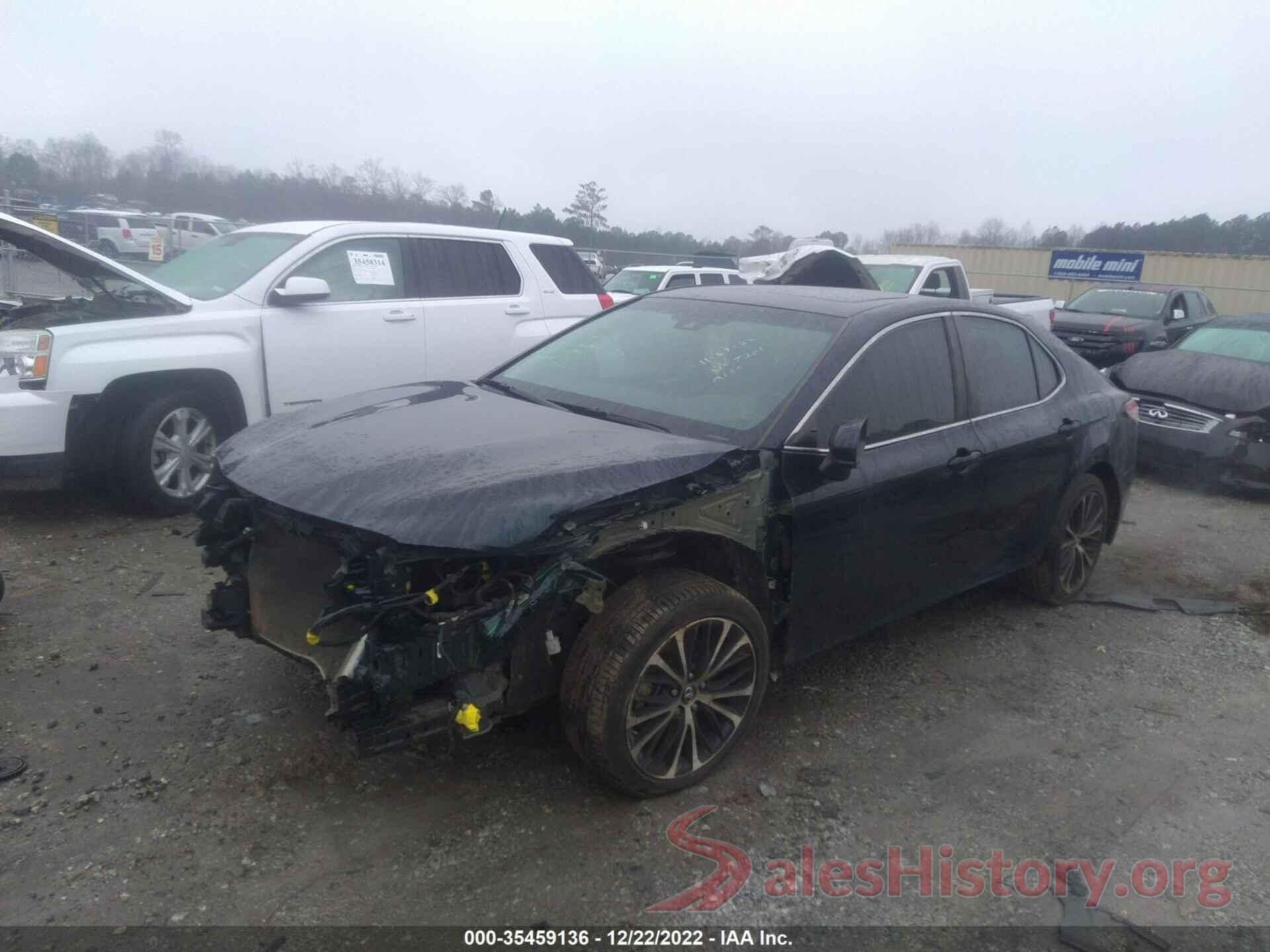 4T1B11HK6JU657201 2018 TOYOTA CAMRY