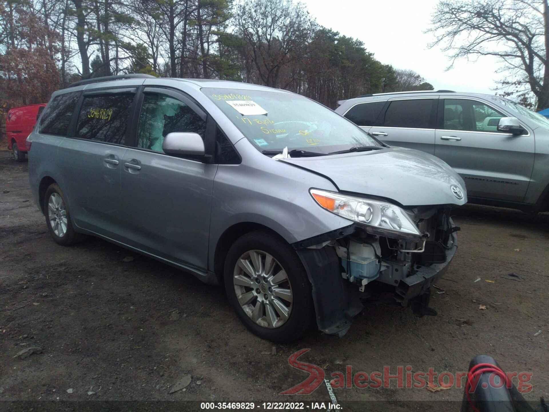 5TDKZ3DC5HS821365 2017 TOYOTA SIENNA