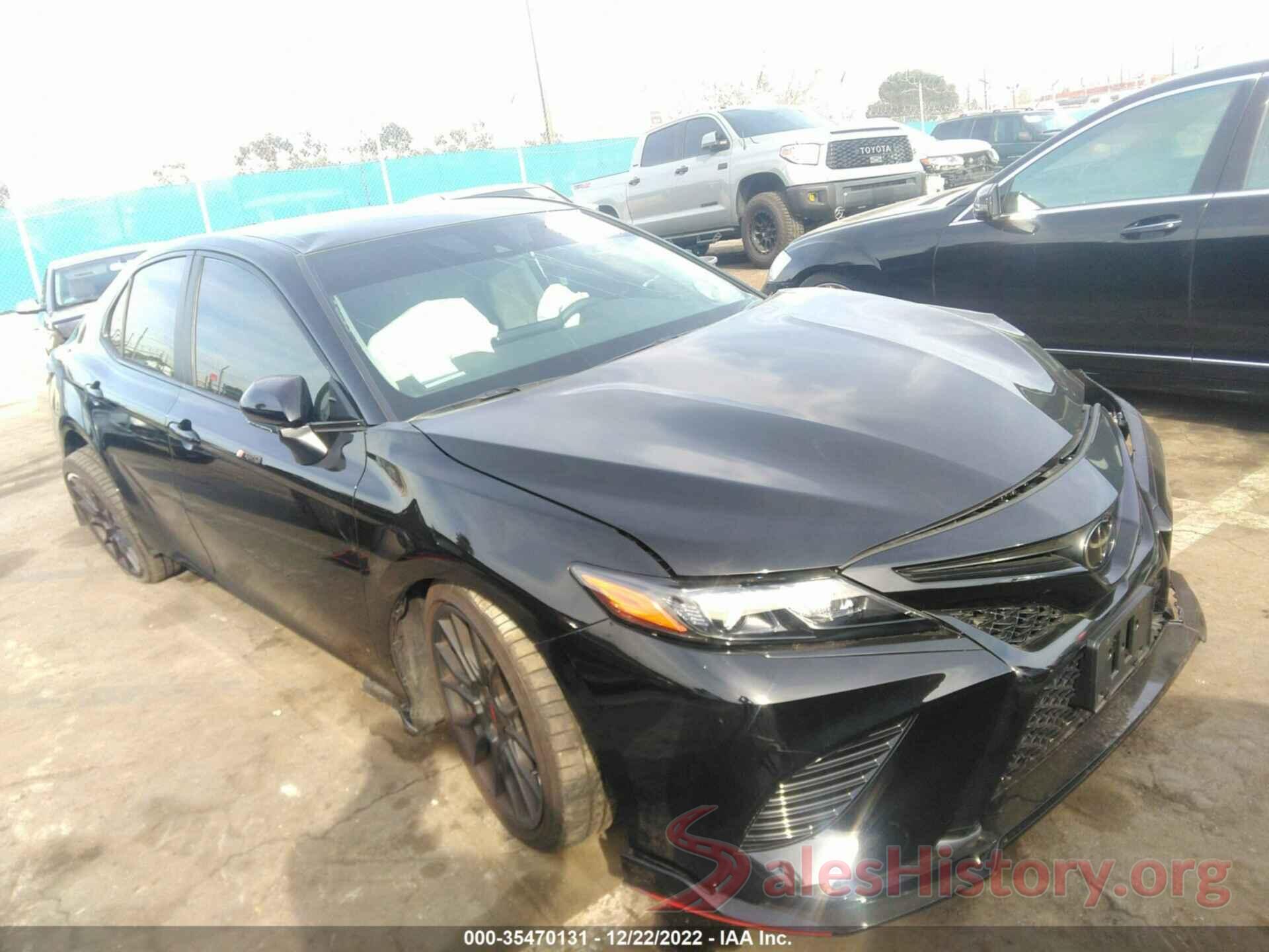 4T1KZ1AK1NU069683 2022 TOYOTA CAMRY