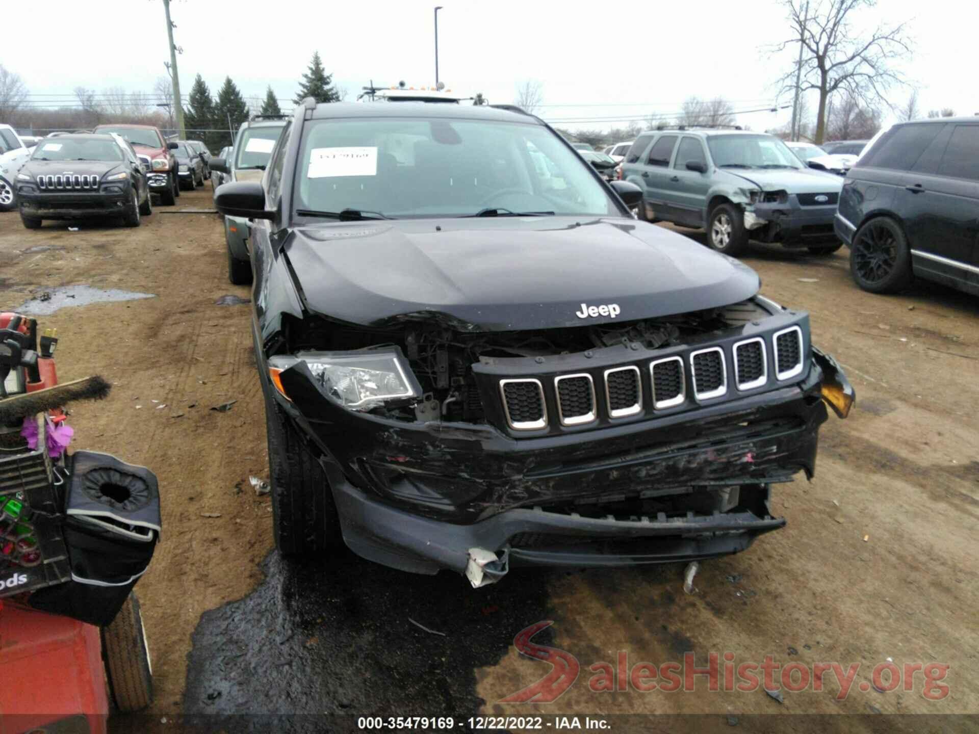 3C4NJDBB0JT239514 2018 JEEP COMPASS