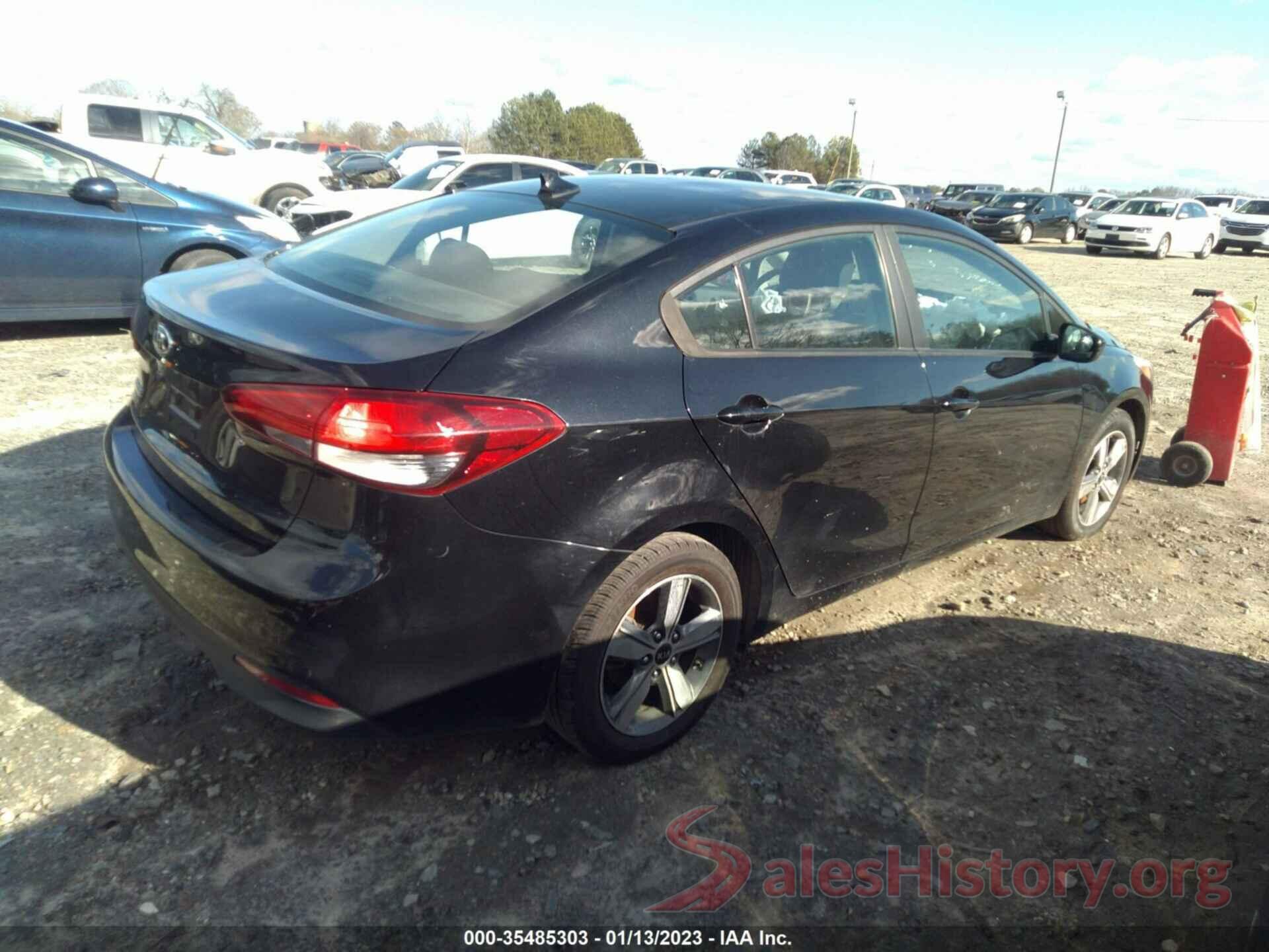 3KPFL4A75JE168990 2018 KIA FORTE