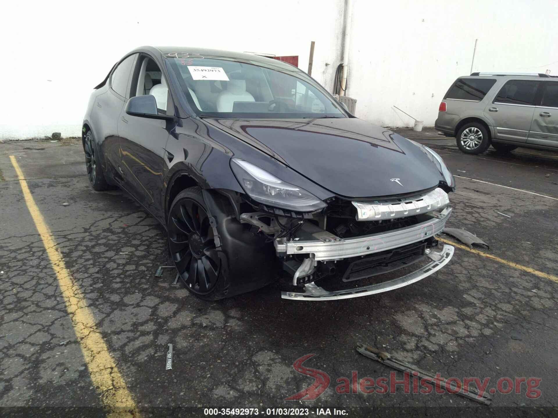 7SAYGDEF5NF459586 2022 TESLA MODEL Y