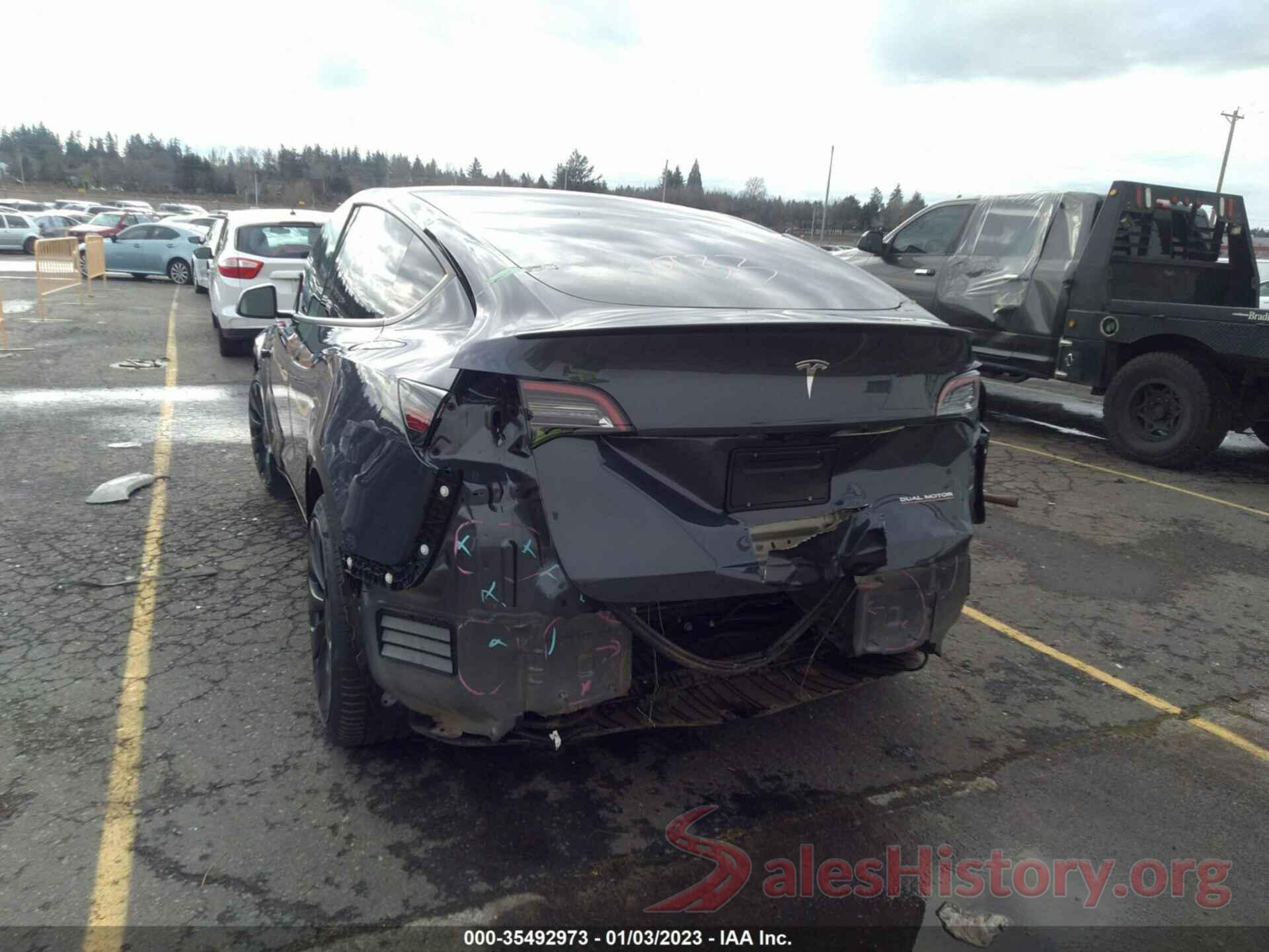 7SAYGDEF5NF459586 2022 TESLA MODEL Y