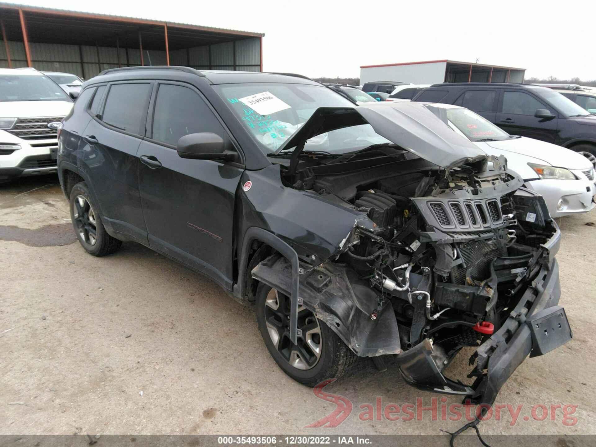 3C4NJDDB2JT129500 2018 JEEP COMPASS