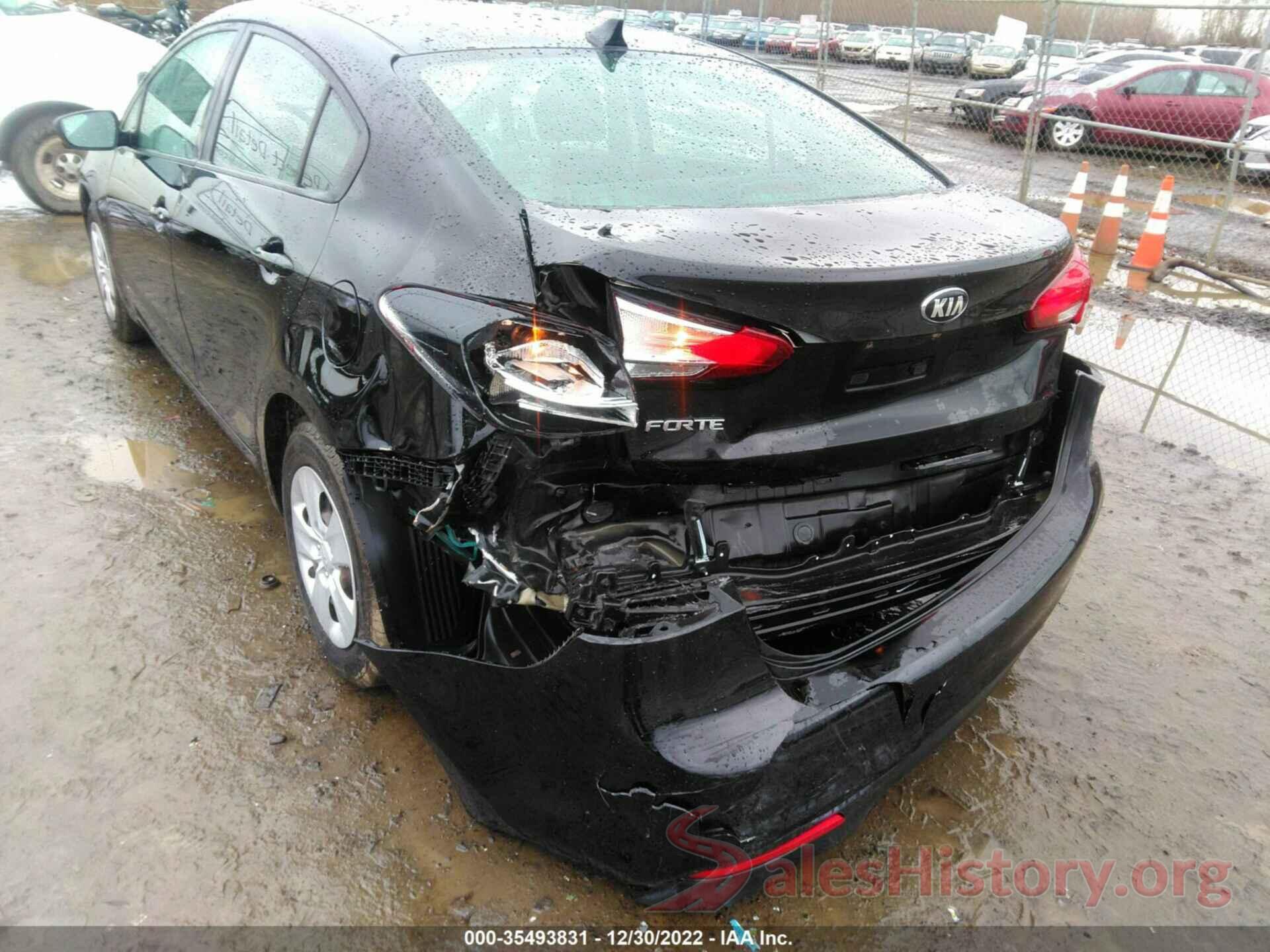 3KPFK4A76JE276358 2018 KIA FORTE