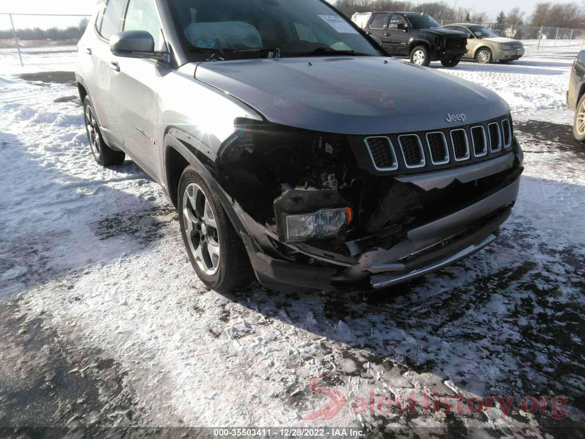 3C4NJDCB1JT354427 2018 JEEP COMPASS