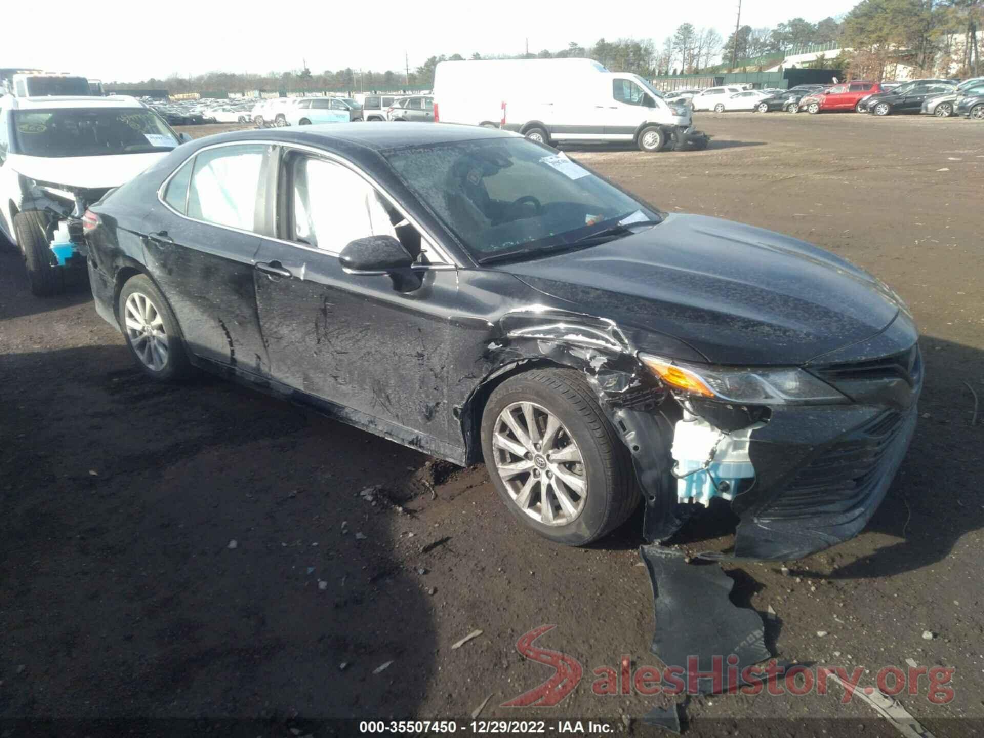 4T1B11HK3KU185590 2019 TOYOTA CAMRY