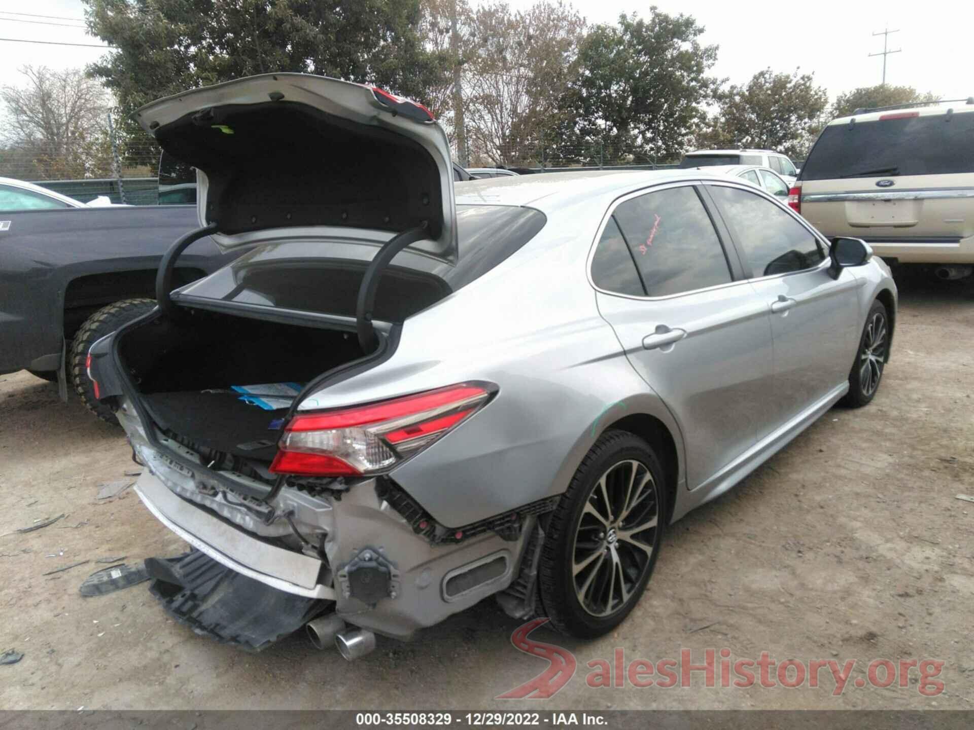 JTNB11HK7J3049905 2018 TOYOTA CAMRY