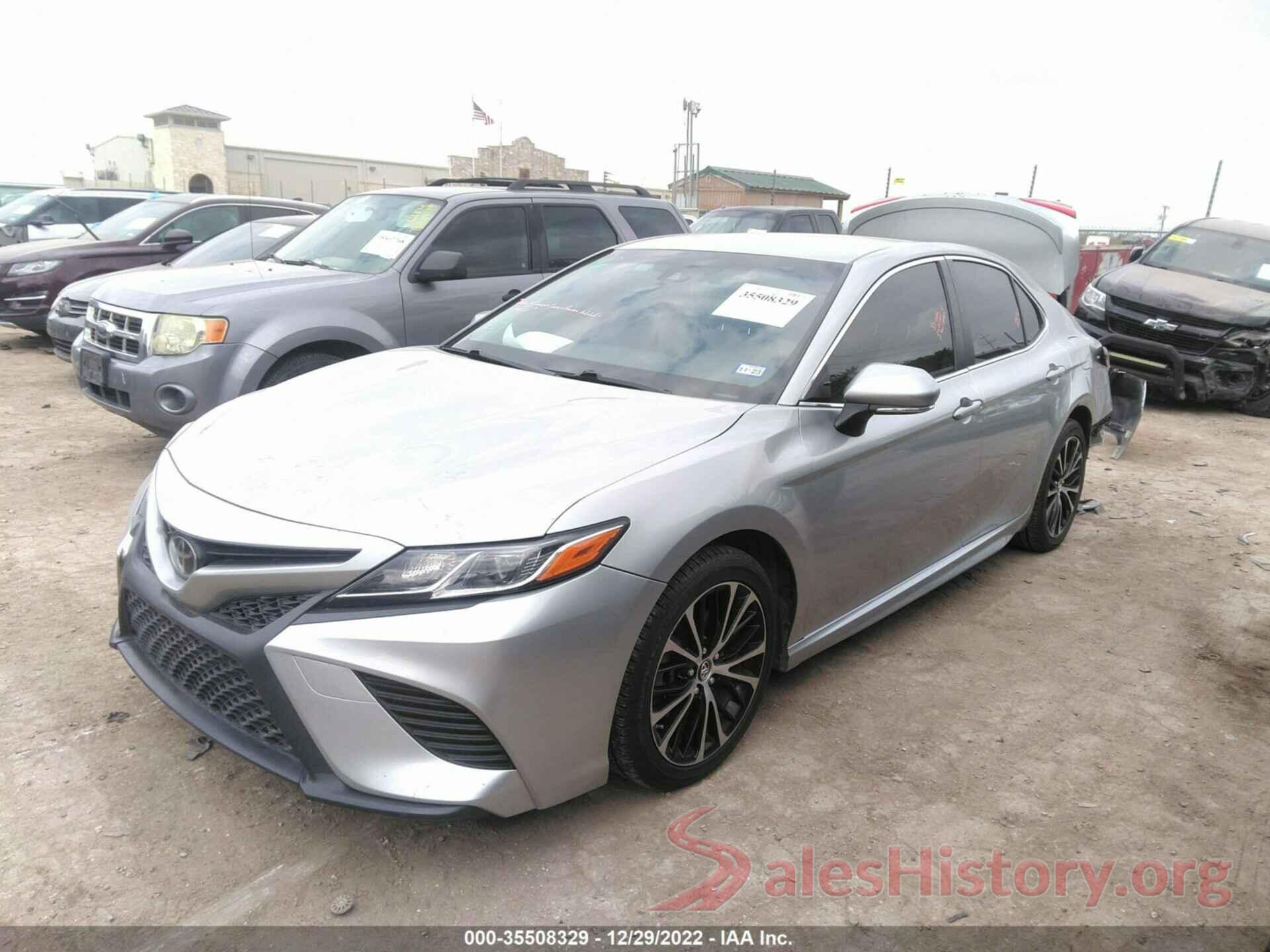 JTNB11HK7J3049905 2018 TOYOTA CAMRY