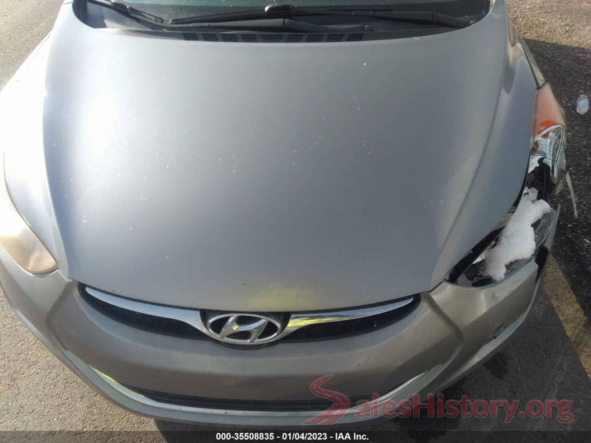 KMHDH4AE3DU975727 2013 HYUNDAI ELANTRA