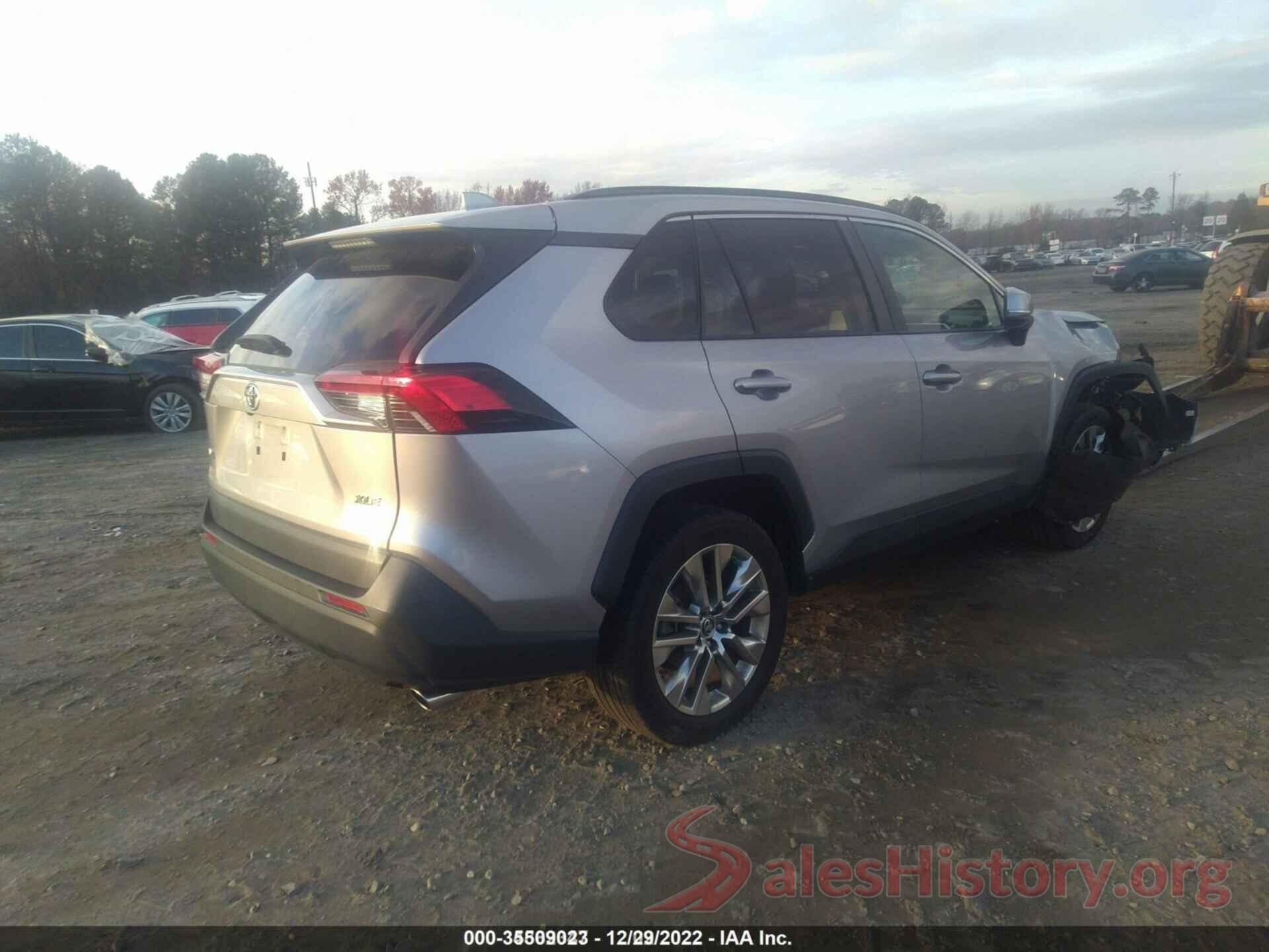 JTMC1RFV2KD508967 2019 TOYOTA RAV4