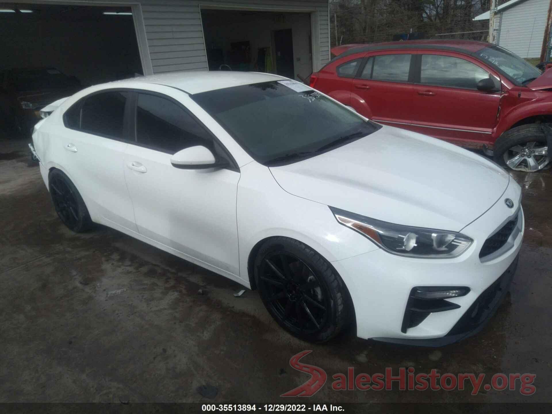 3KPF24AD2KE135195 2019 KIA FORTE