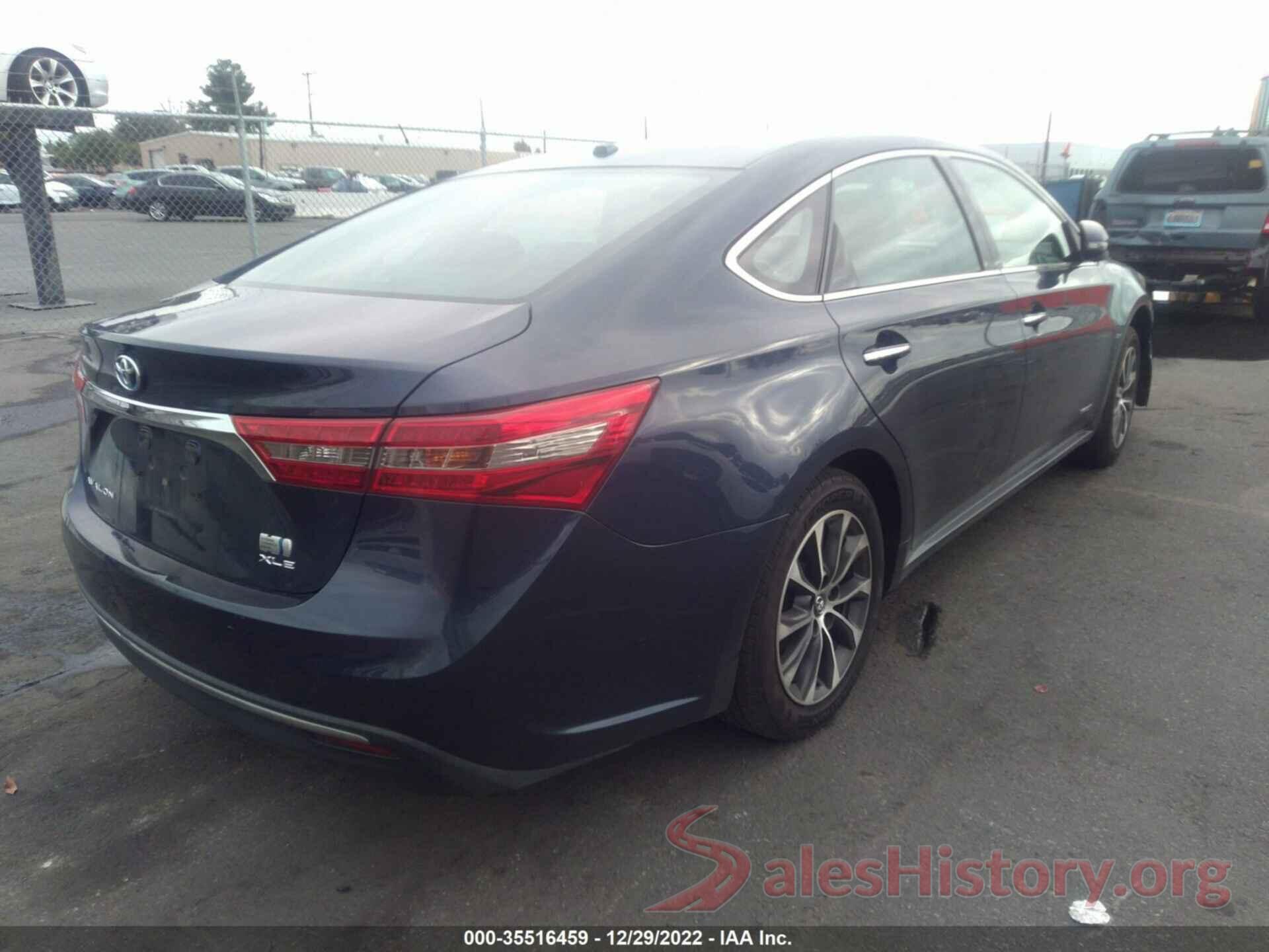 4T1BD1EB8JU060191 2018 TOYOTA AVALON