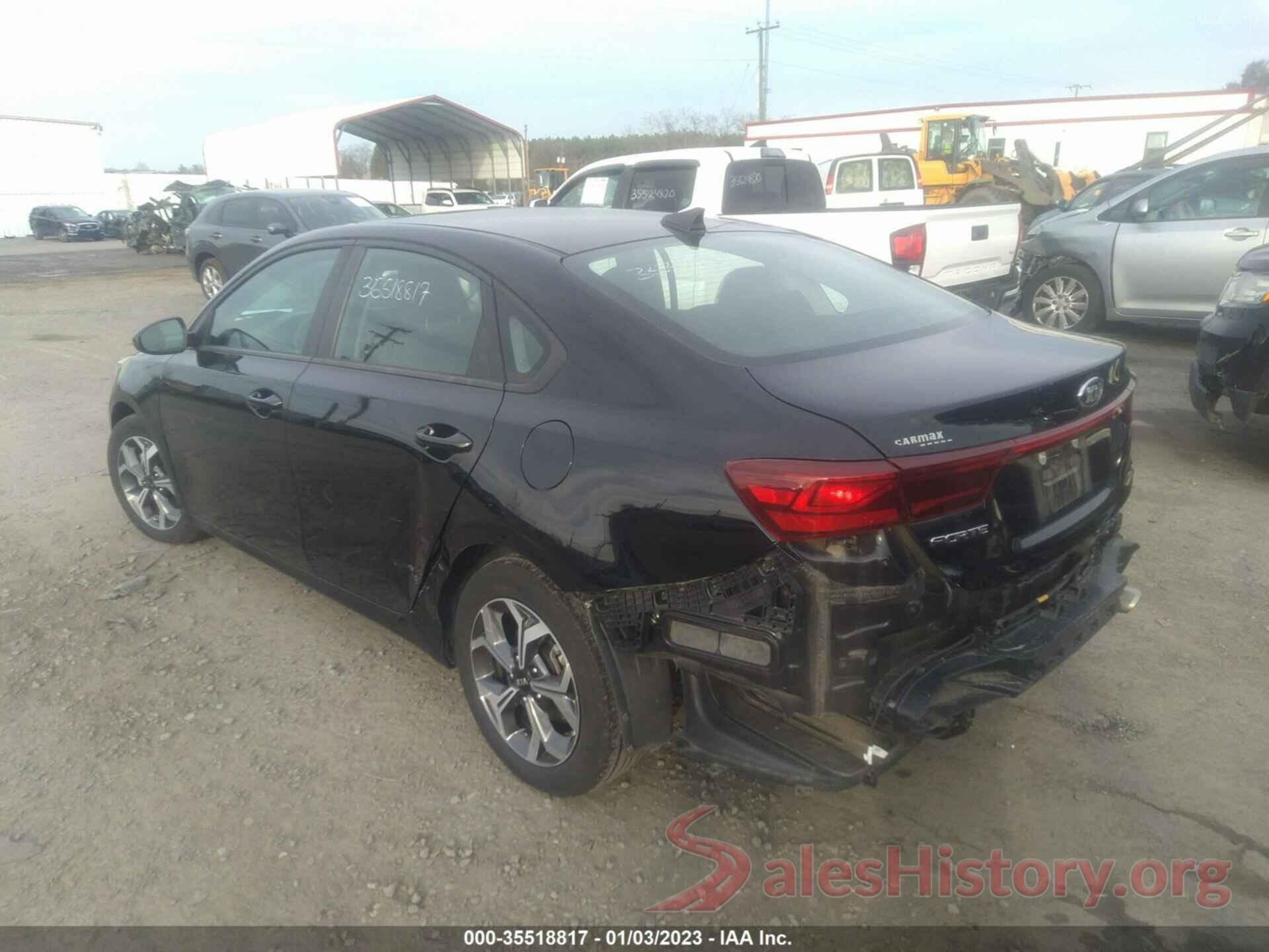 3KPF24AD2KE105646 2019 KIA FORTE