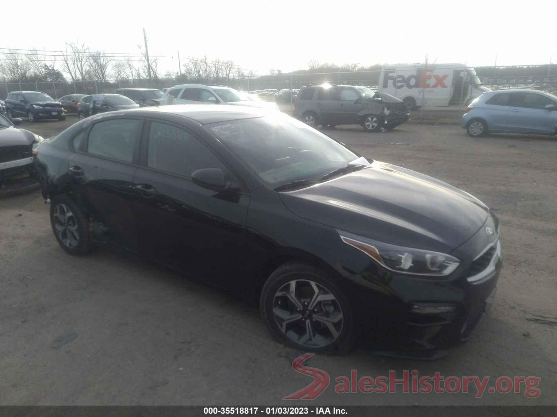 3KPF24AD2KE105646 2019 KIA FORTE