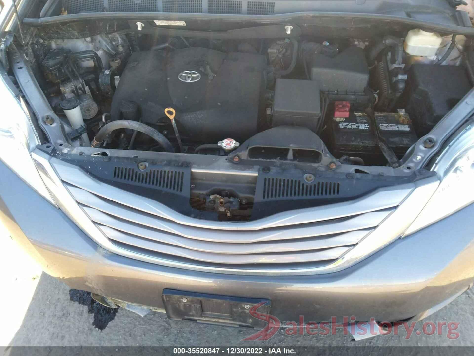 5TDYZ3DC2HS898480 2017 TOYOTA SIENNA