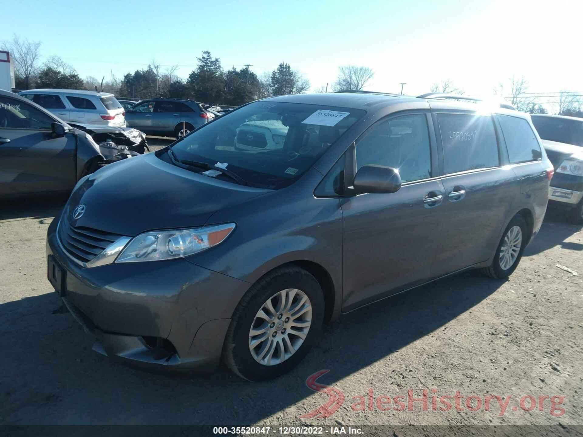 5TDYZ3DC2HS898480 2017 TOYOTA SIENNA