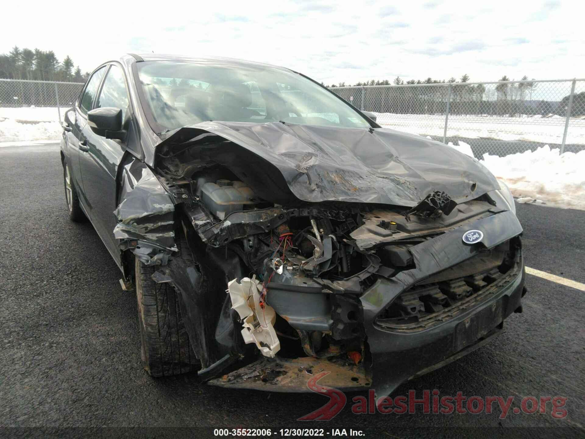 1FADP3F27JL225965 2018 FORD FOCUS