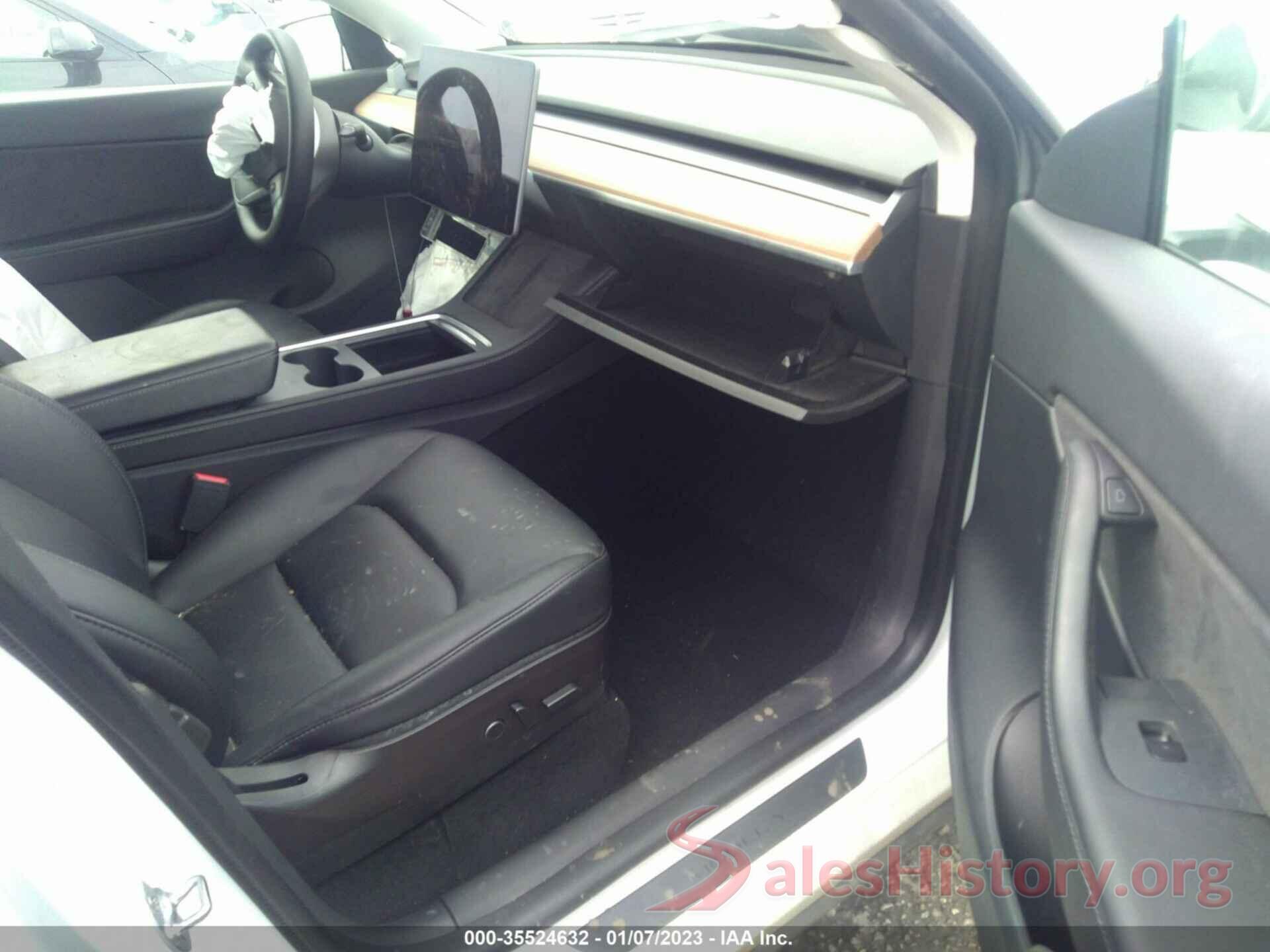 5YJYGAEE9MF150561 2021 TESLA MODEL Y