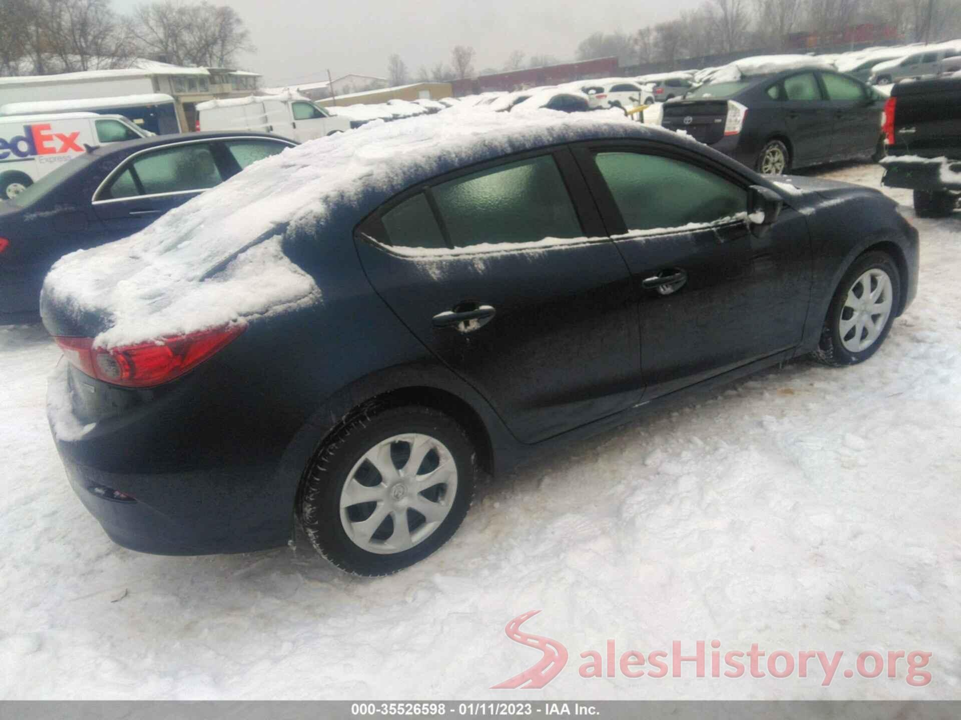 3MZBN1U7XJM209944 2018 MAZDA MAZDA3 4-DOOR