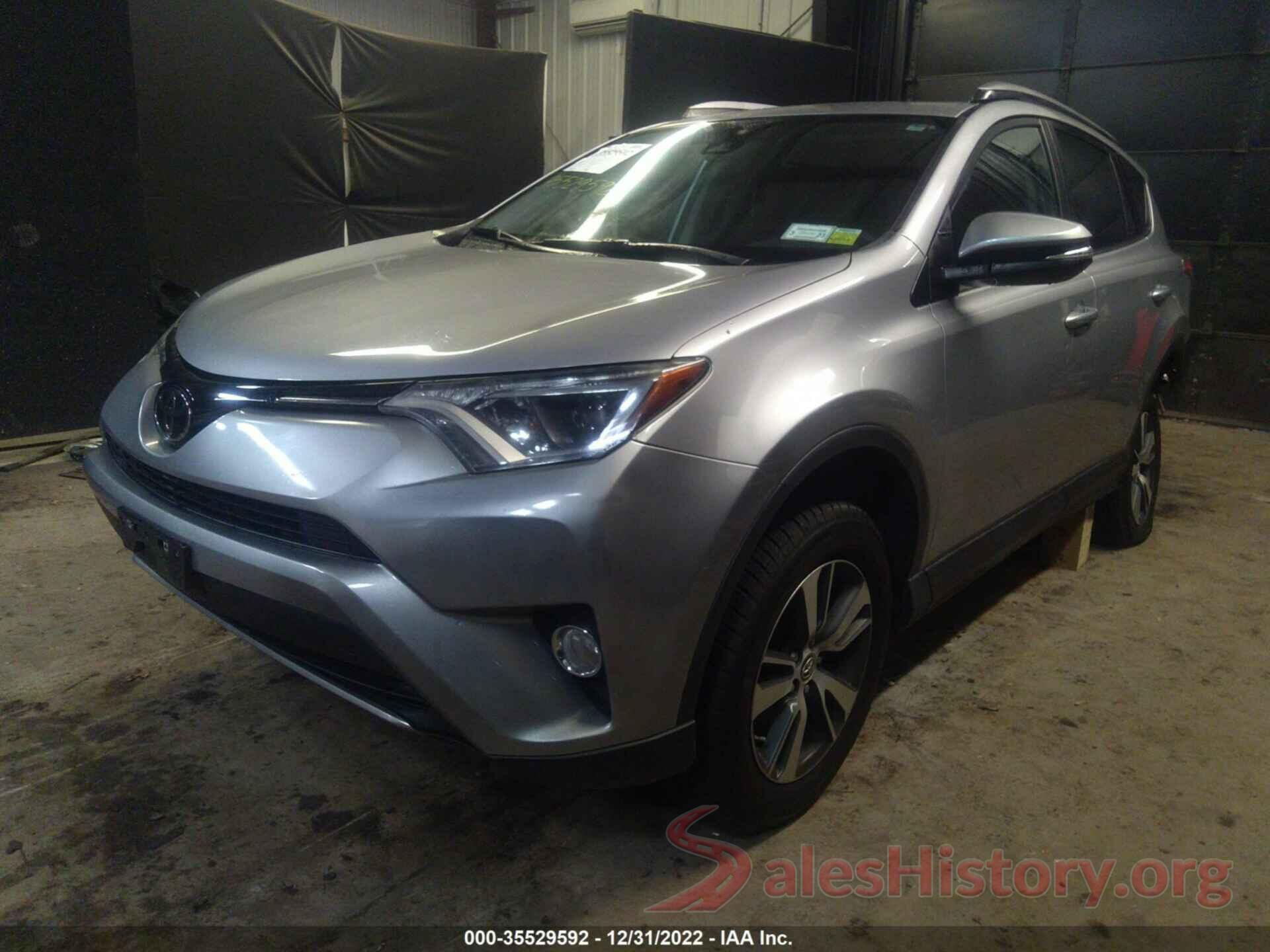 2T3RFREV0HW680472 2017 TOYOTA RAV4