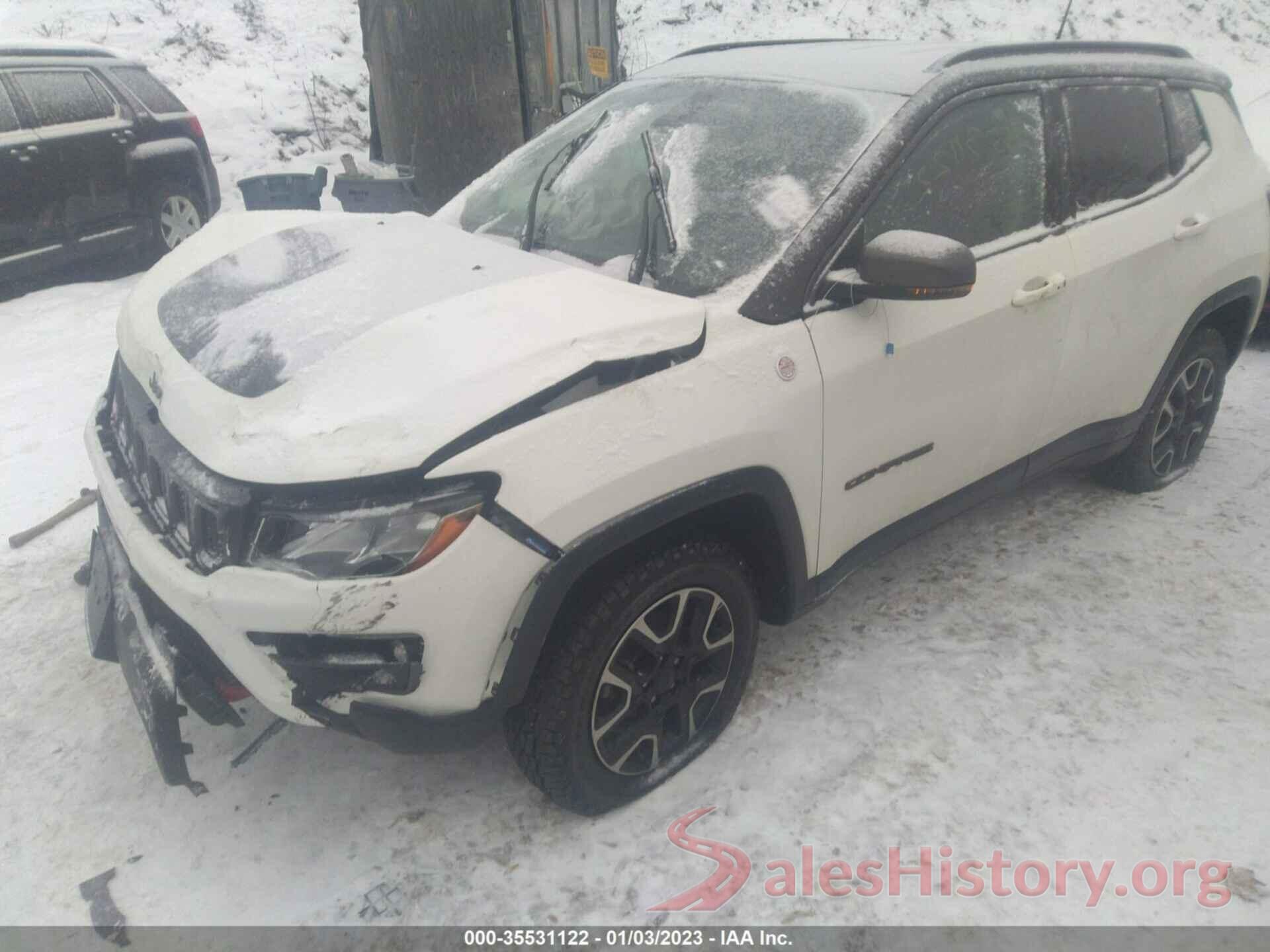 3C4NJDDB8JT501180 2018 JEEP COMPASS