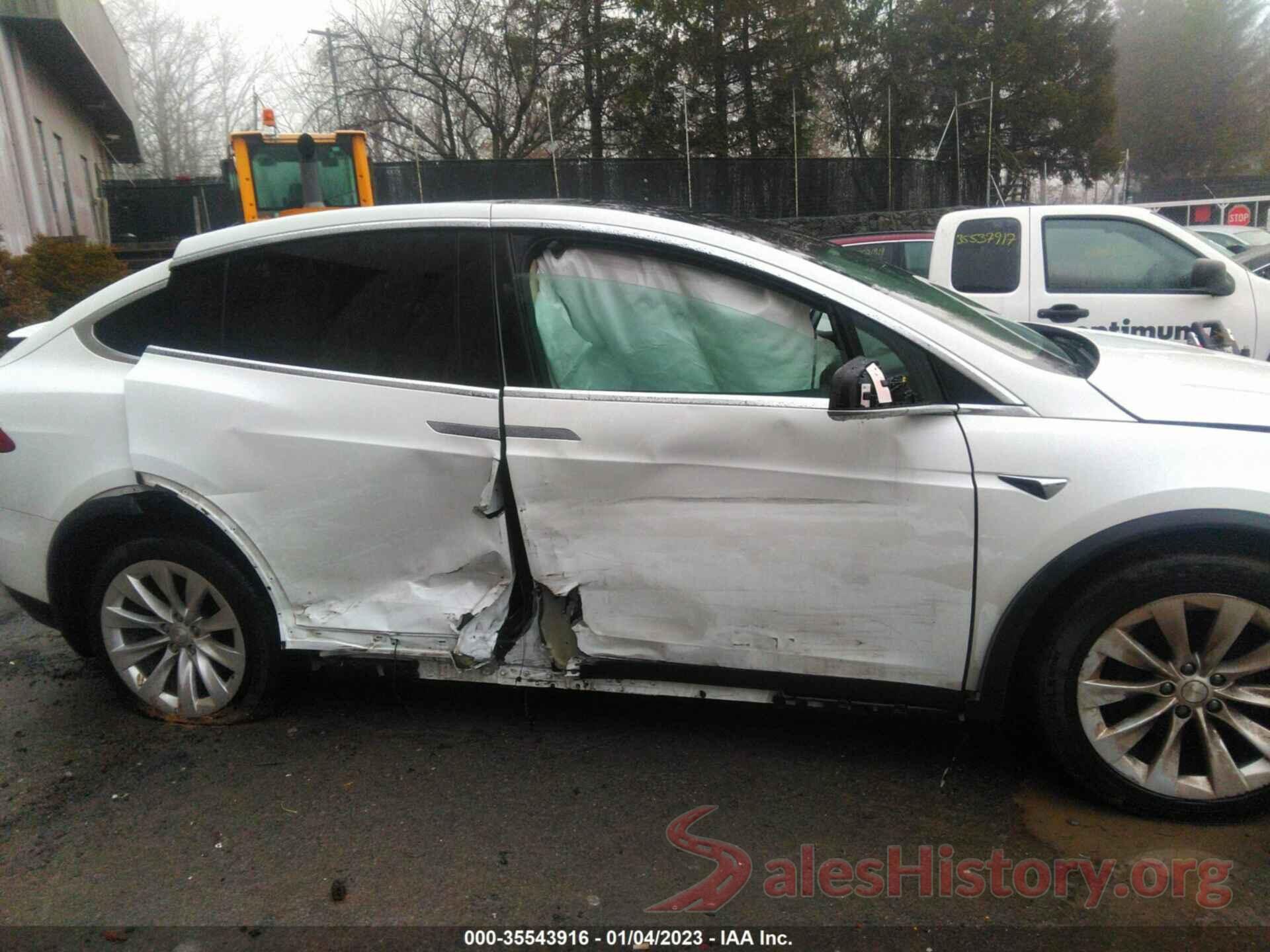 5YJXCDE21JF100408 2018 TESLA MODEL X