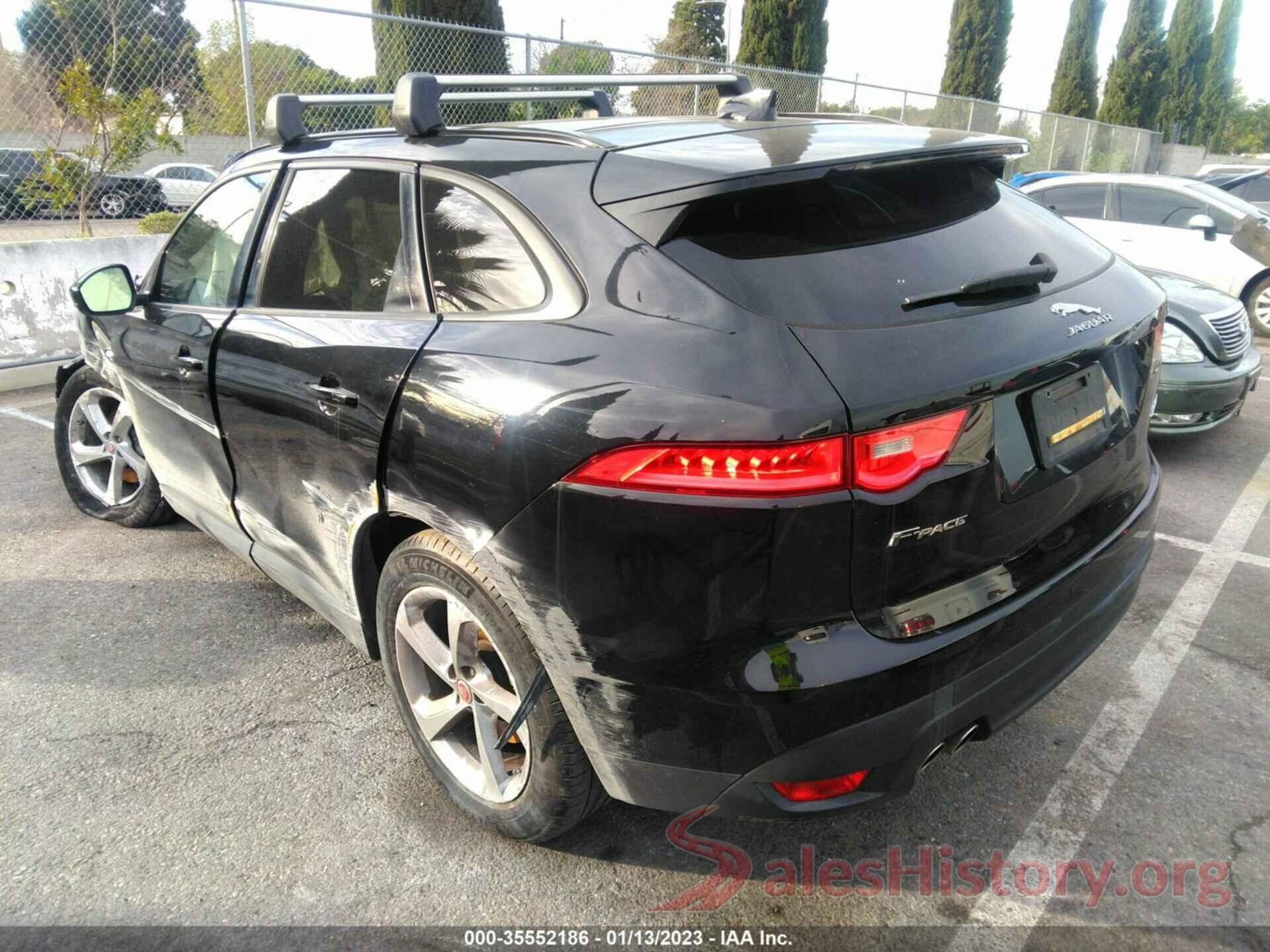 SADCJ2BN0HA092526 2017 JAGUAR F-PACE