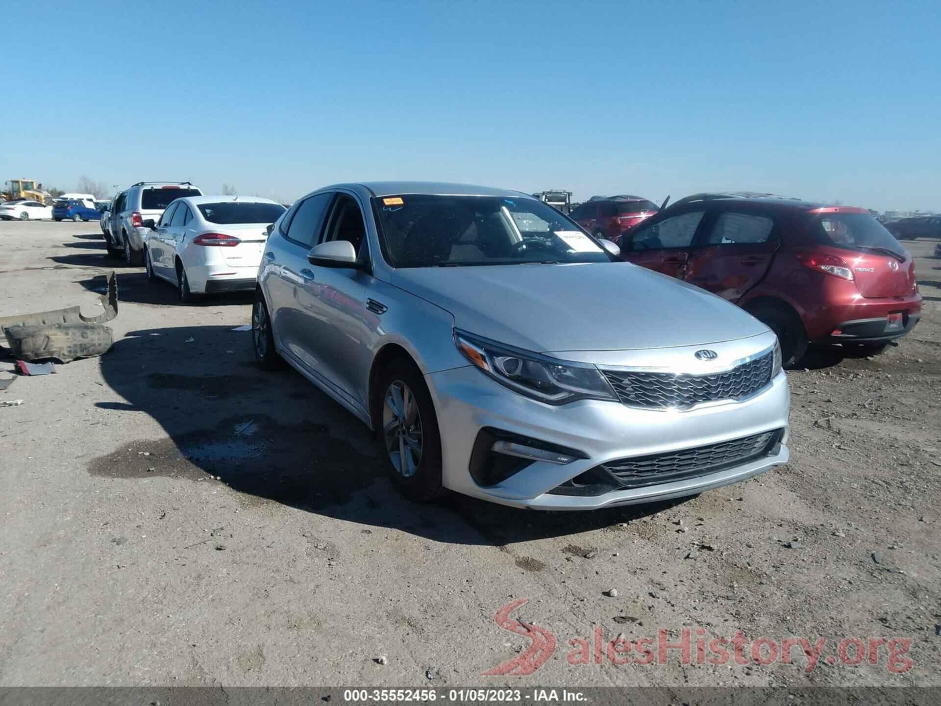 5XXGT4L32KG300790 2019 KIA OPTIMA