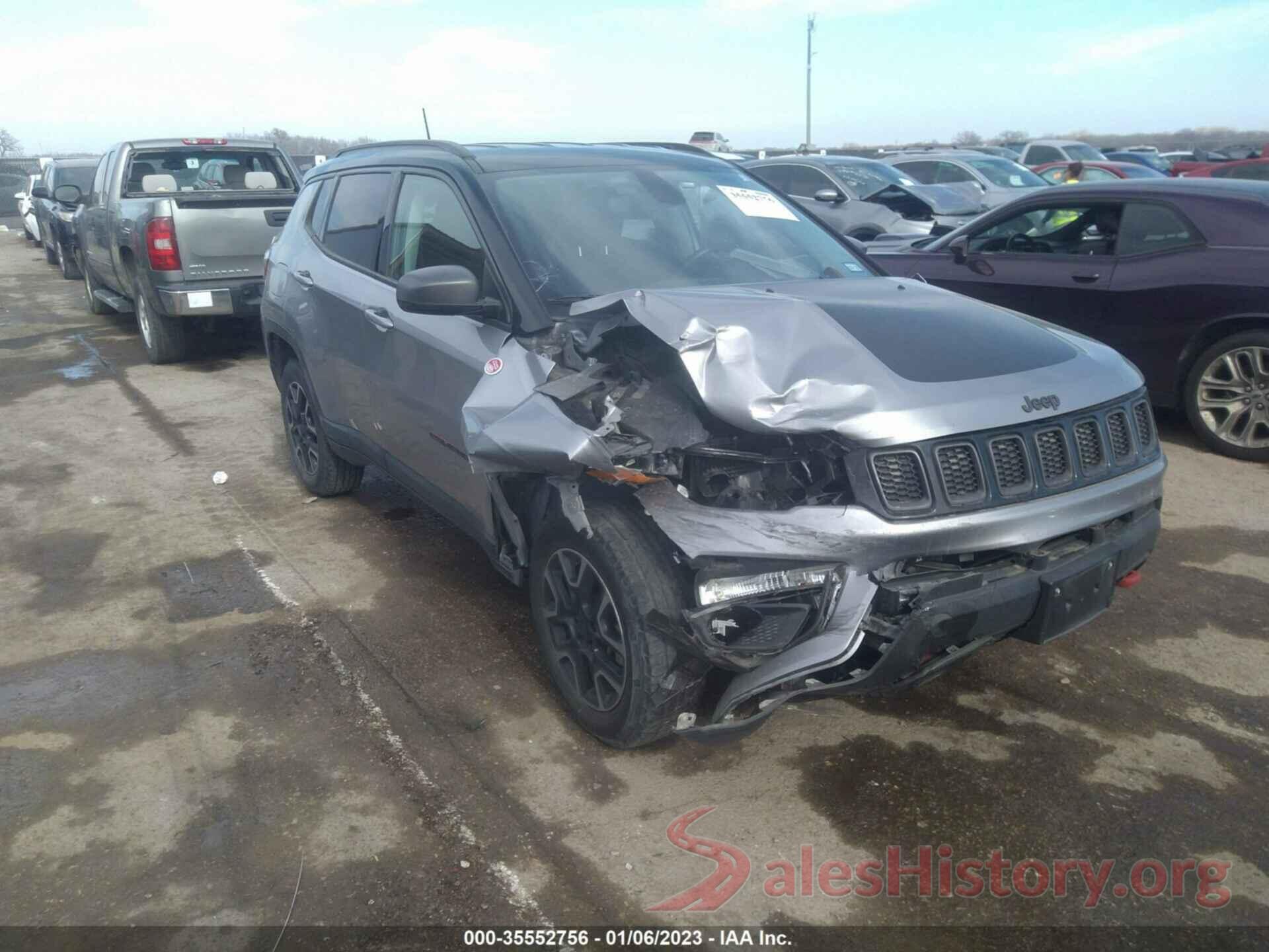 3C4NJDDB4KT671280 2019 JEEP COMPASS