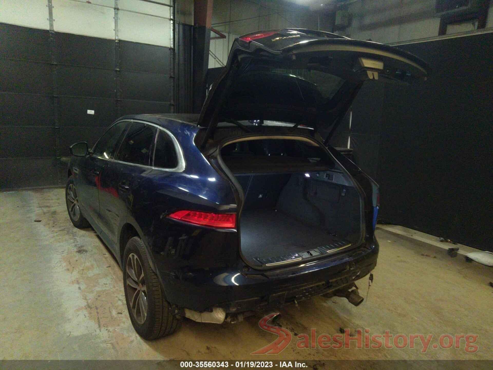 SADCJ2GX2KA360171 2019 JAGUAR F-PACE