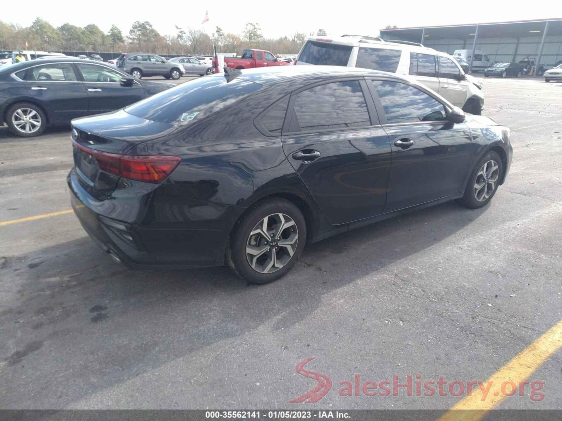 3KPF24AD2ME382753 2021 KIA FORTE