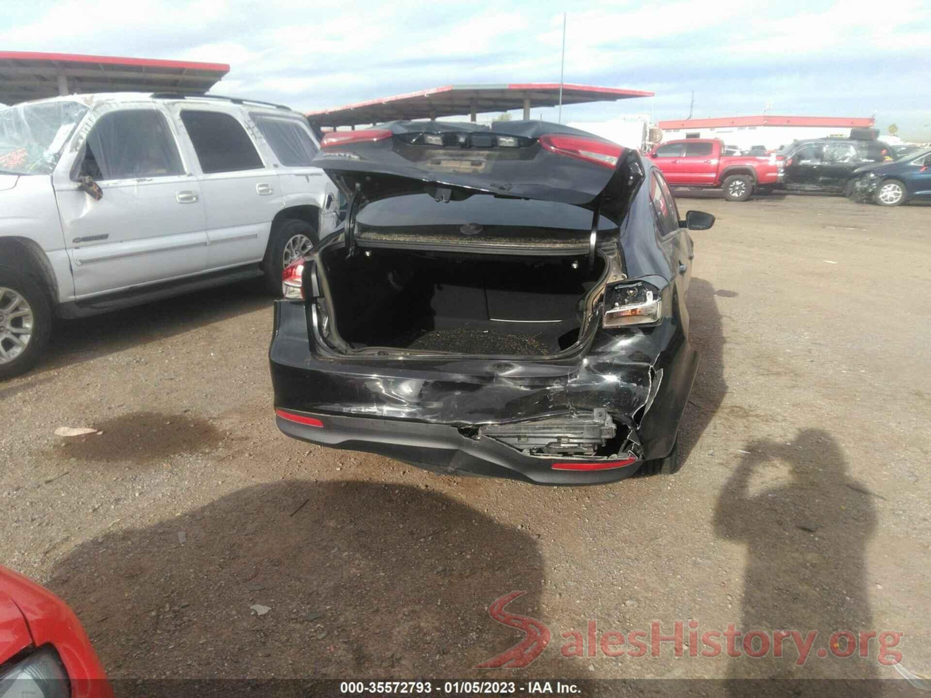 3KPFL4A71JE269654 2018 KIA FORTE