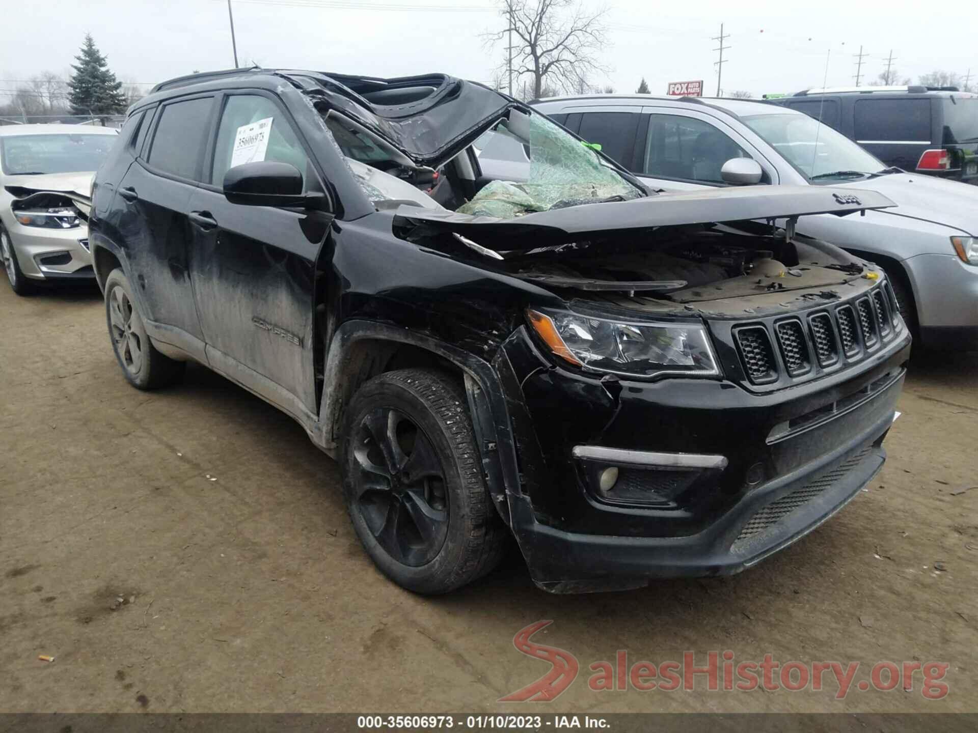 3C4NJDBB0JT394676 2018 JEEP COMPASS