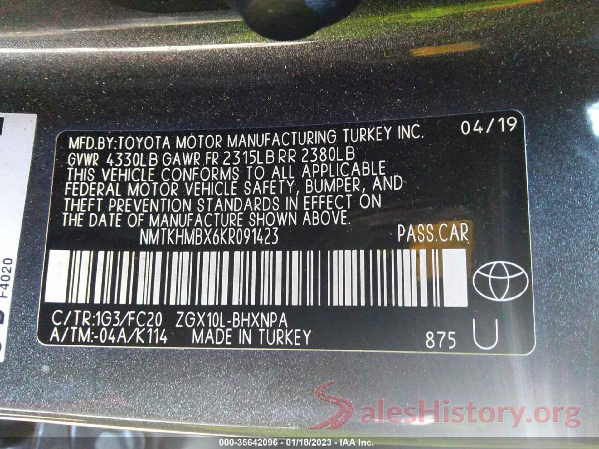 NMTKHMBX6KR091423 2019 TOYOTA C-HR